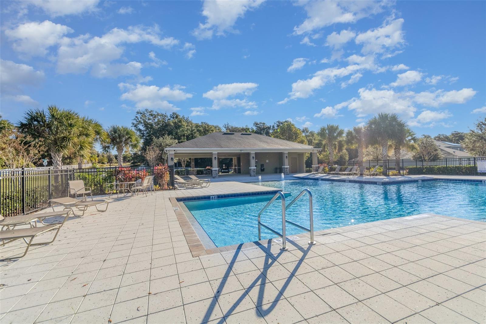 6664 CORAL BERRY DR, MOUNT DORA, FL, 32757