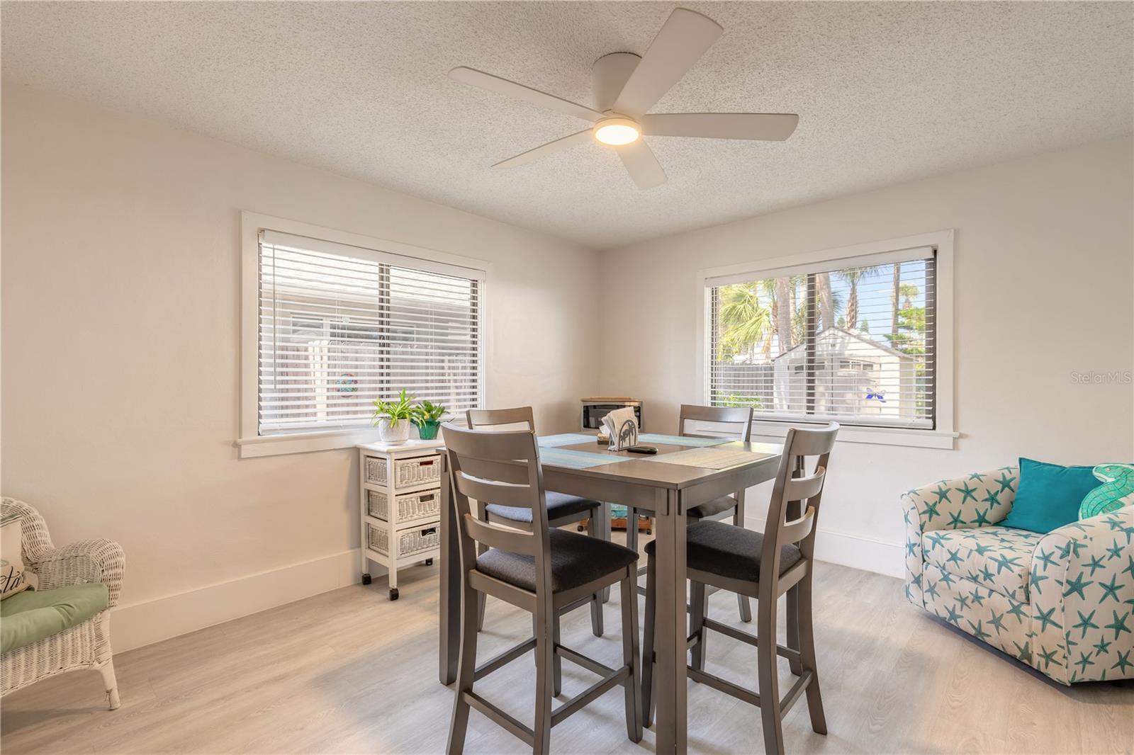 208 CRAWFORD RD, NEW SMYRNA BEACH, FL, 32169