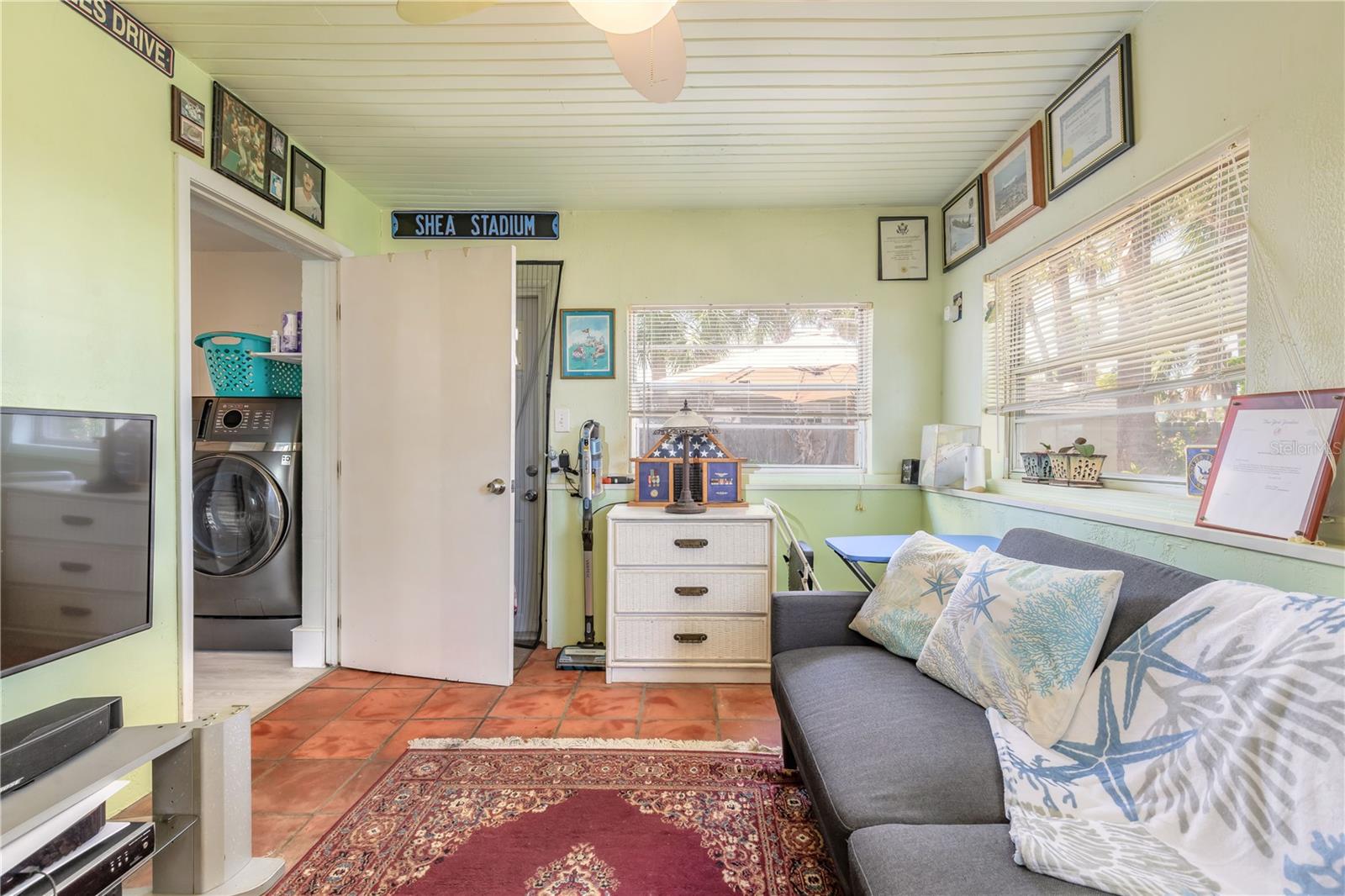 208 CRAWFORD RD, NEW SMYRNA BEACH, FL, 32169