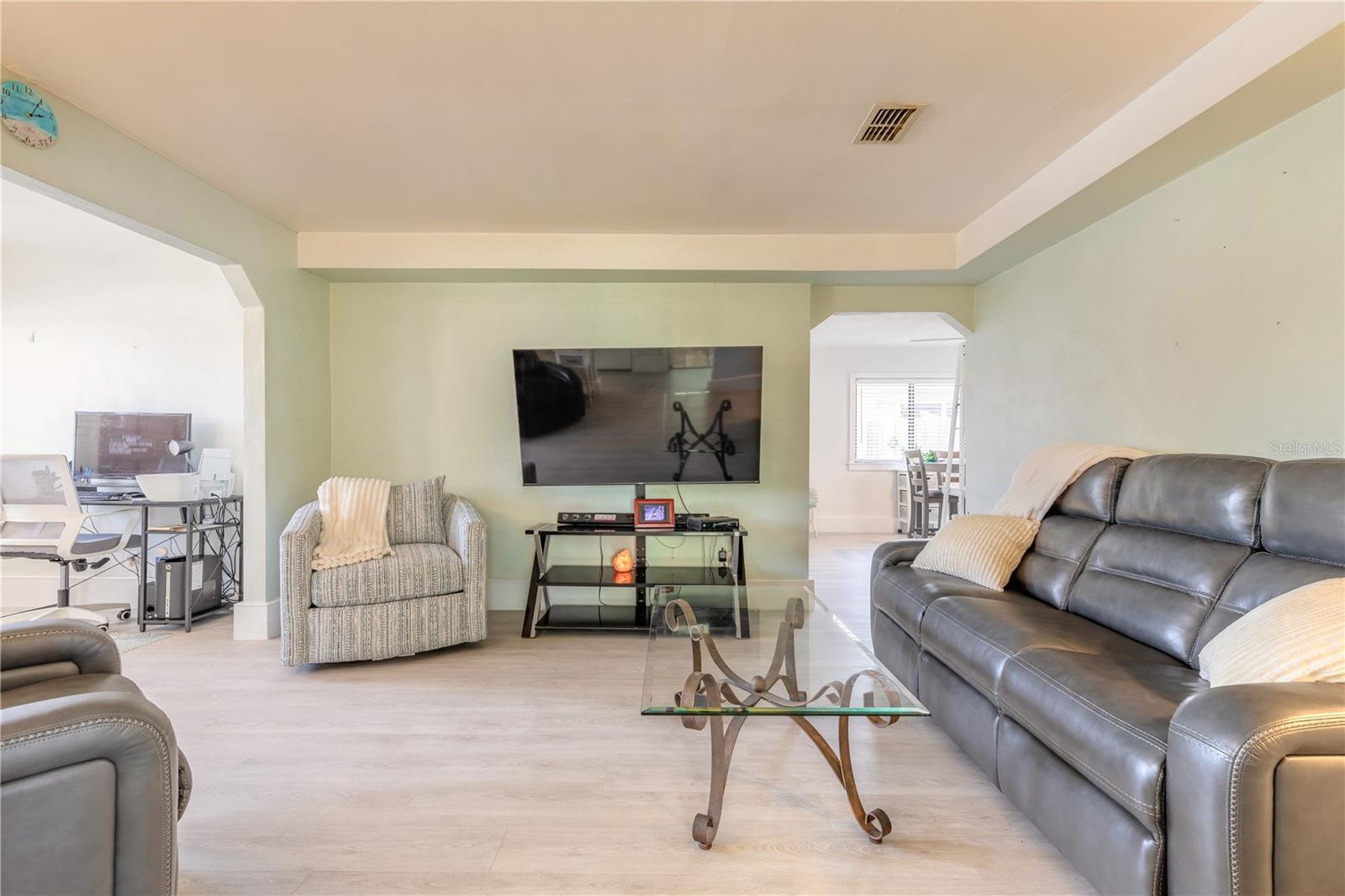 208 CRAWFORD RD, NEW SMYRNA BEACH, FL, 32169