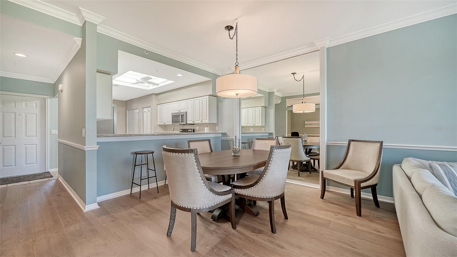 9641 CASTLE POINT DR #1214, SARASOTA, FL, 34238