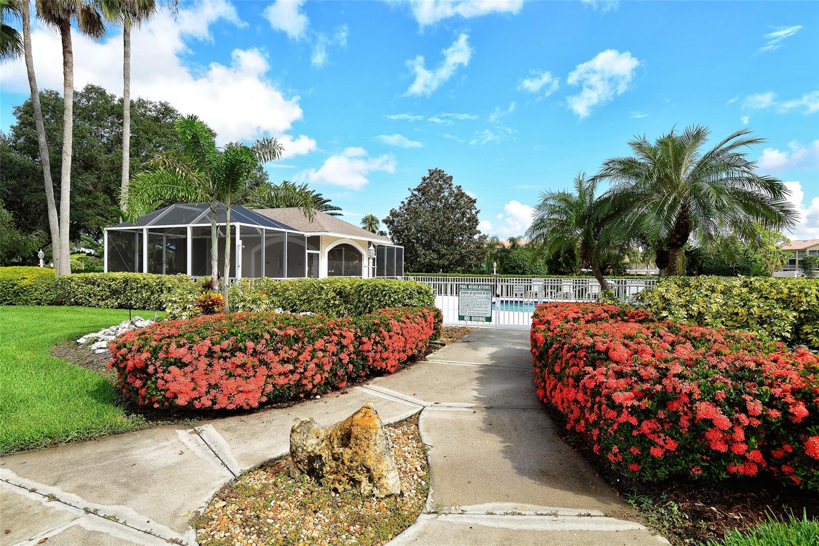 9641 CASTLE POINT DR #1214, SARASOTA, FL, 34238