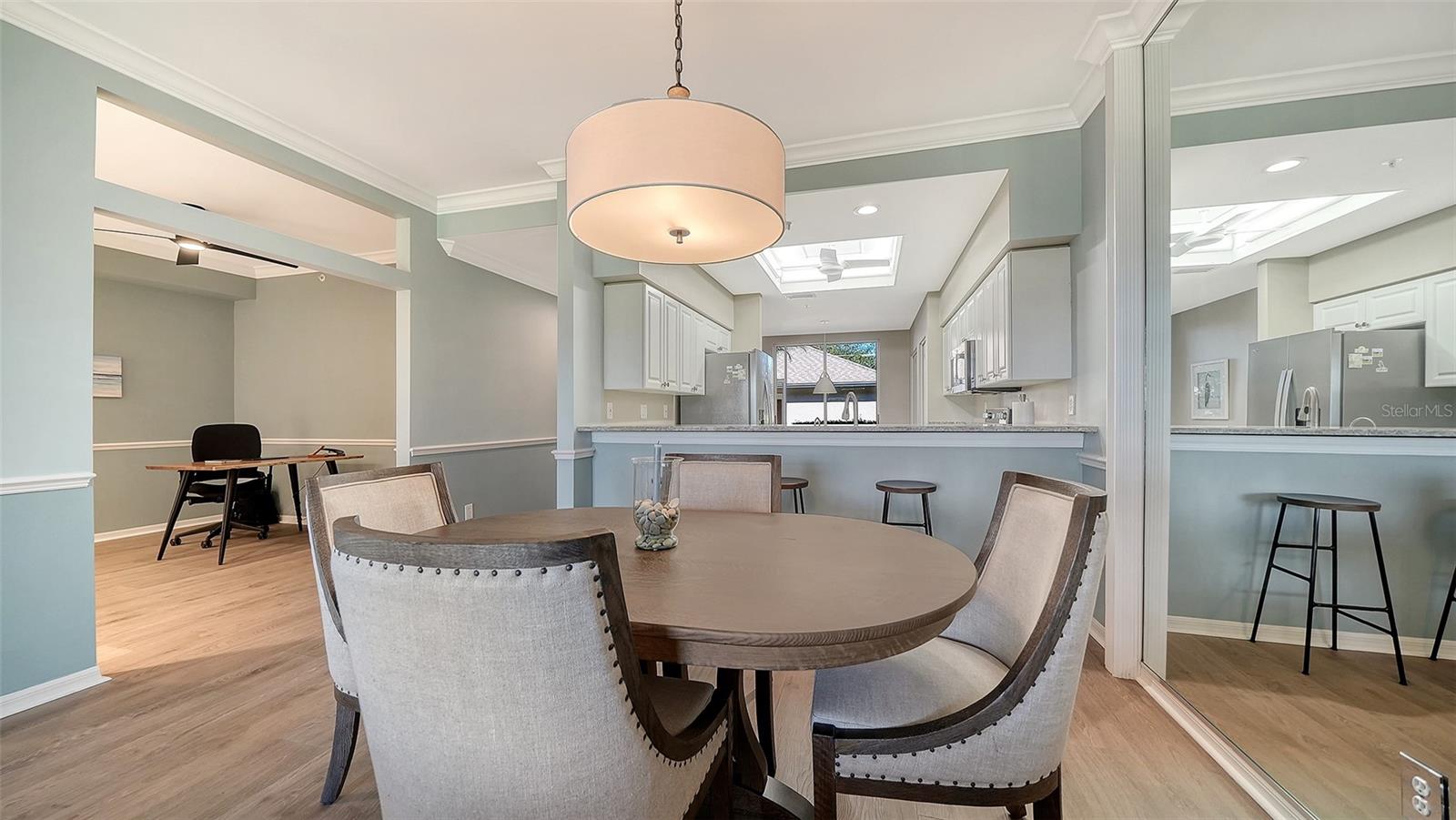 9641 CASTLE POINT DR #1214, SARASOTA, FL, 34238