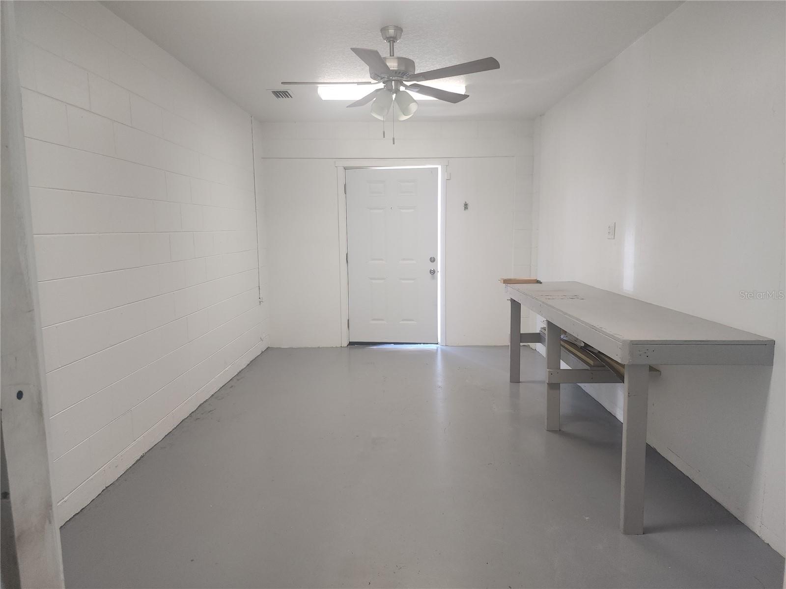 63 ESTRELLA RD, DEBARY, FL, 32713