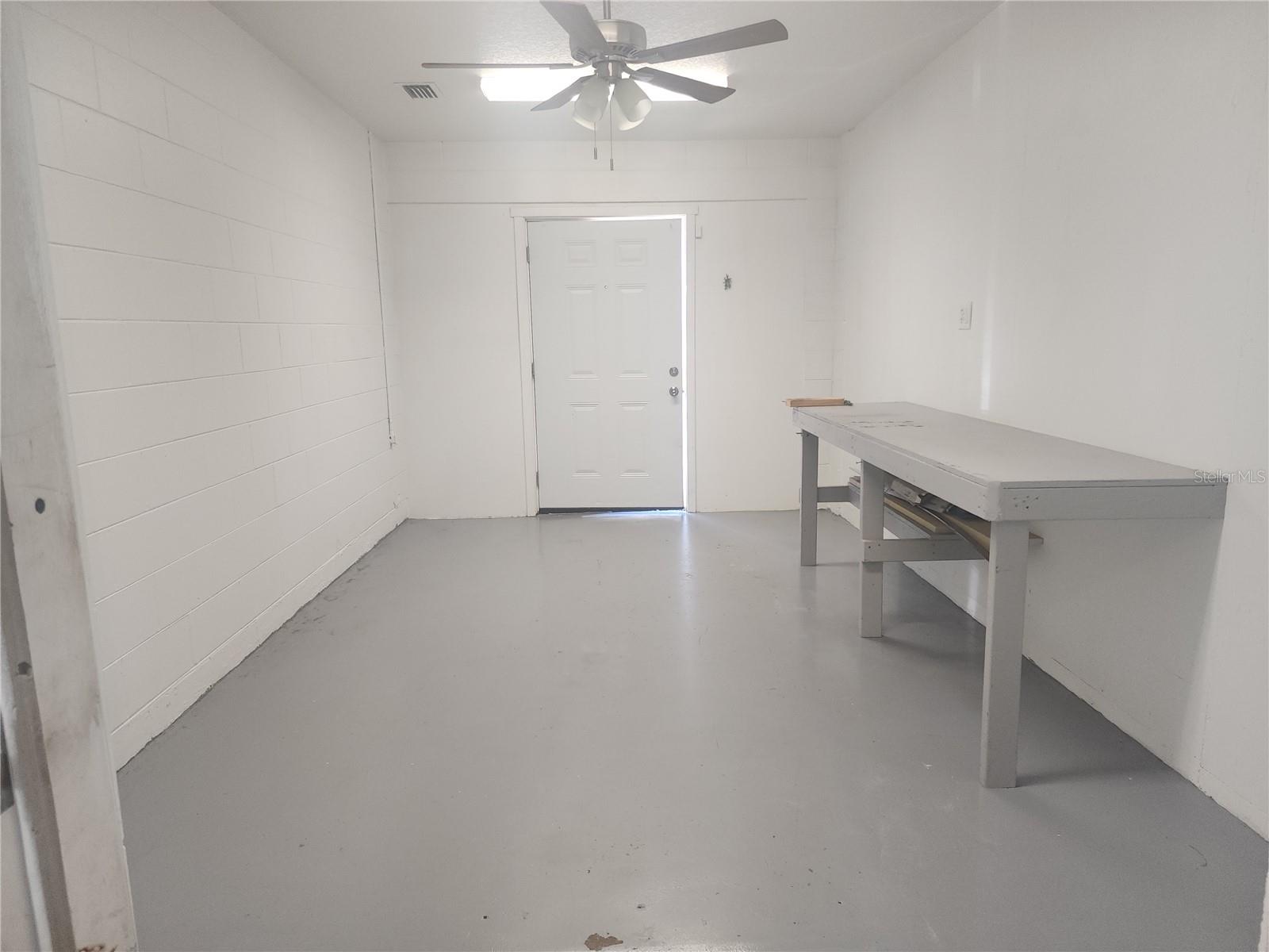 63 ESTRELLA RD, DEBARY, FL, 32713