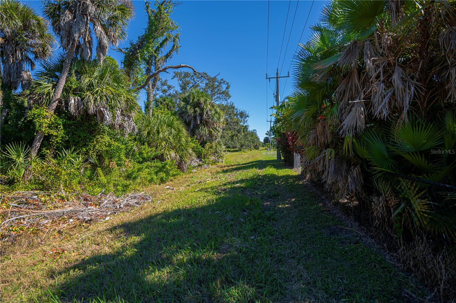 271 ANNAPOLIS LN, ROTONDA WEST, FL, 33947