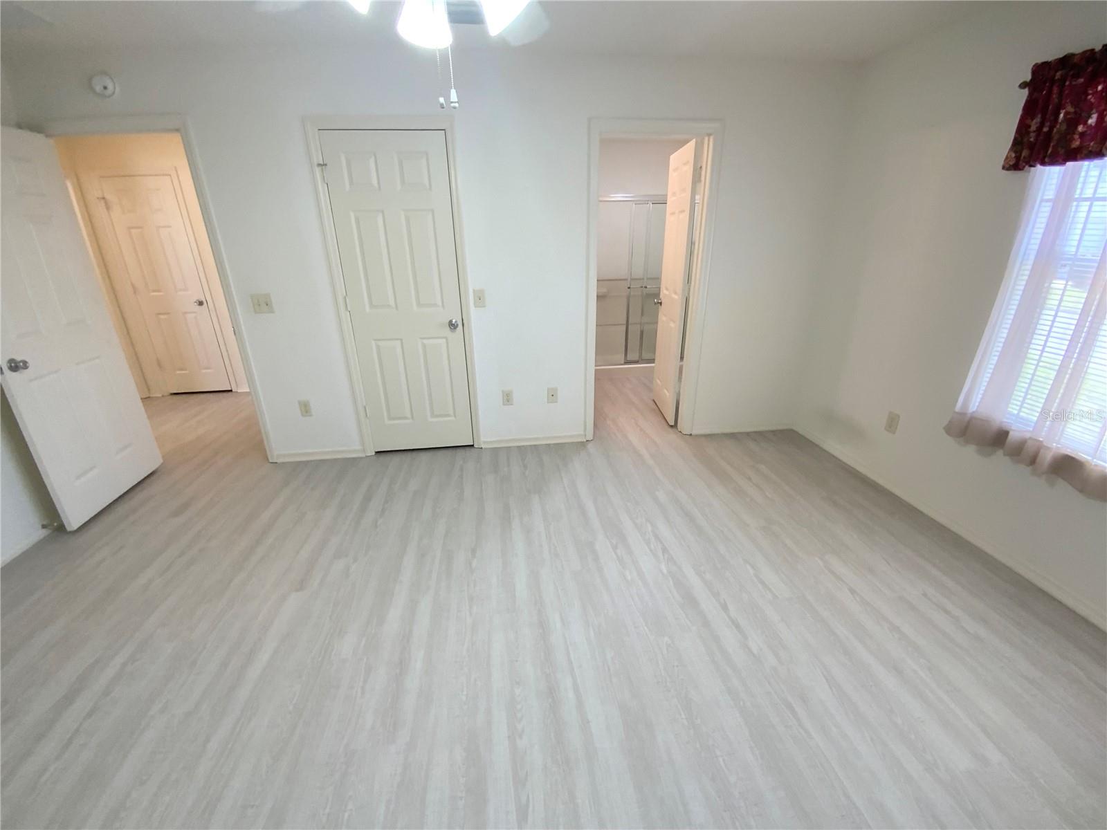 317 ROWESVILLE LN, THE VILLAGES, FL, 32162