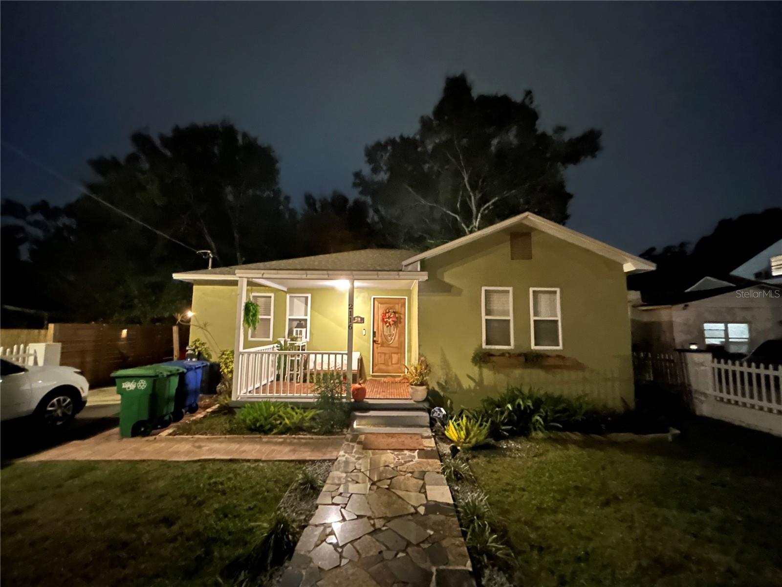 2116 W SAINT LOUIS ST, TAMPA, FL, 33607