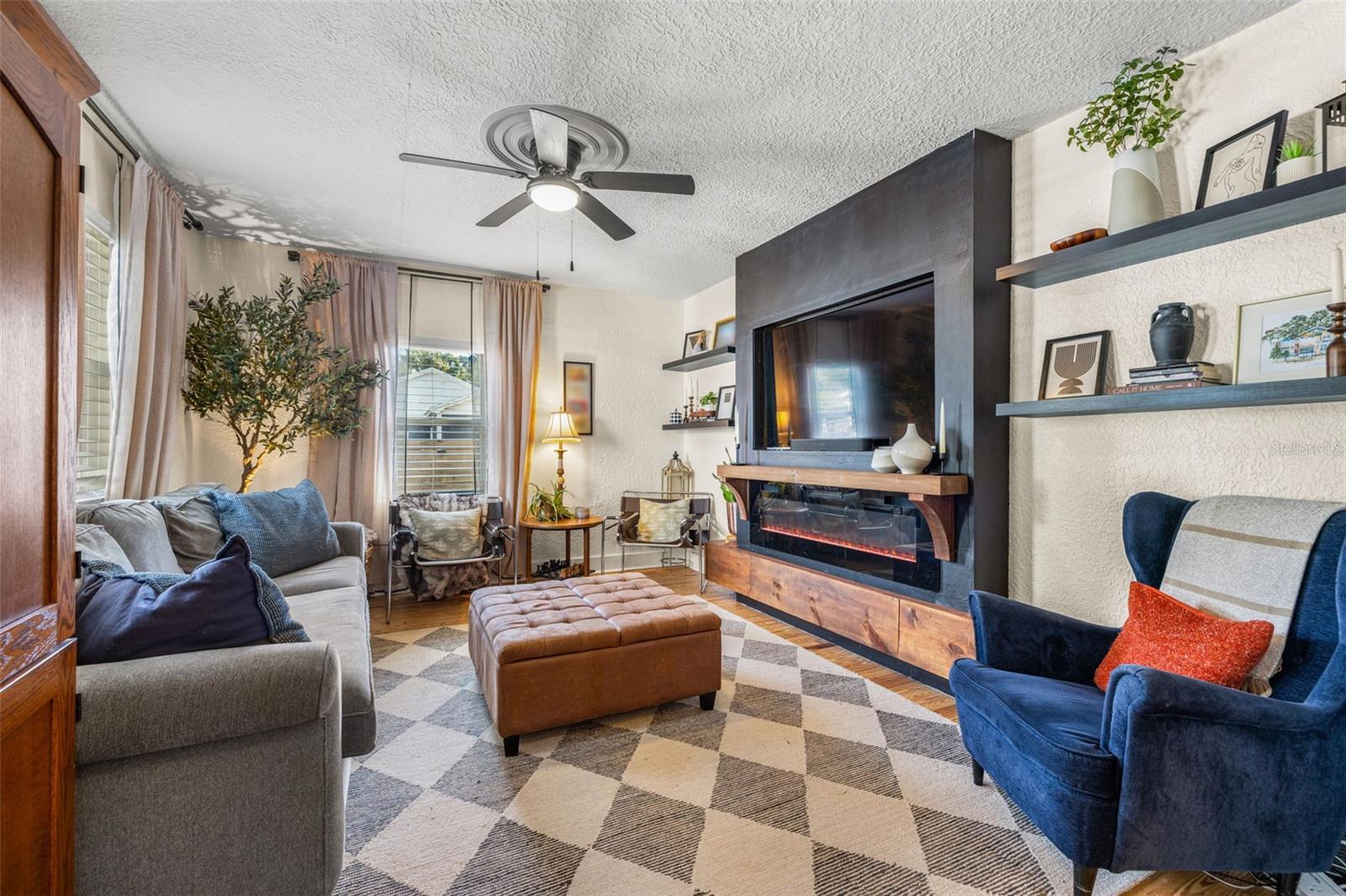 2116 W SAINT LOUIS ST, TAMPA, FL, 33607