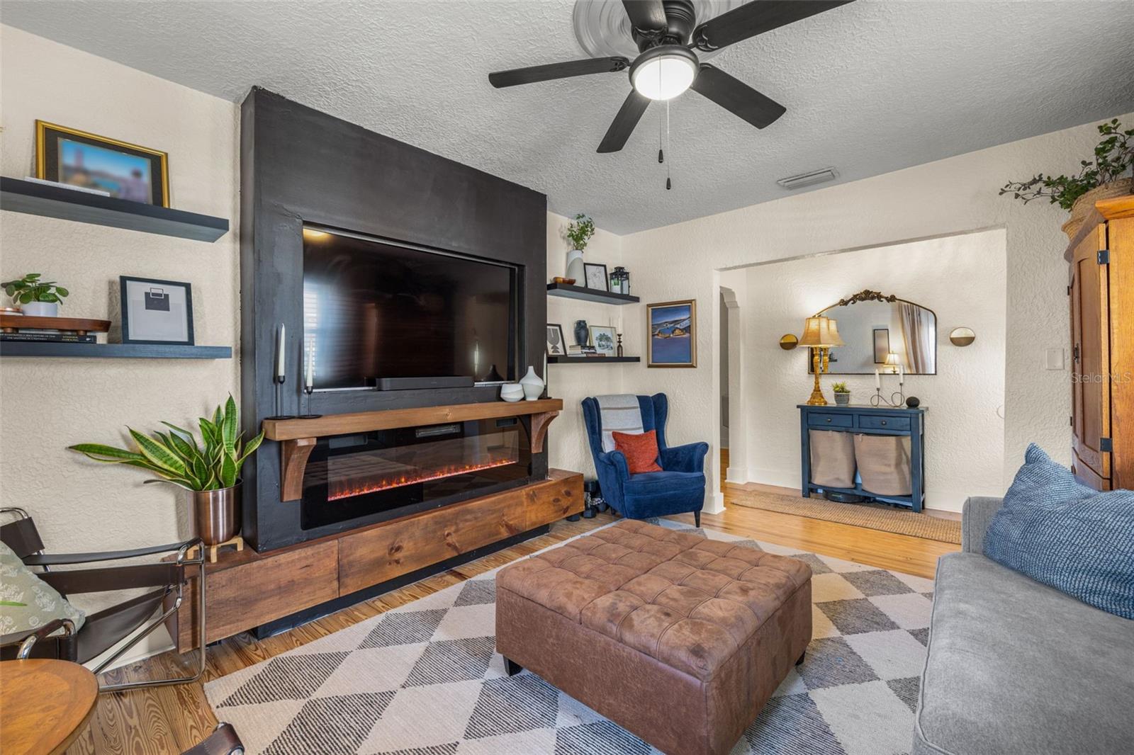 2116 W SAINT LOUIS ST, TAMPA, FL, 33607