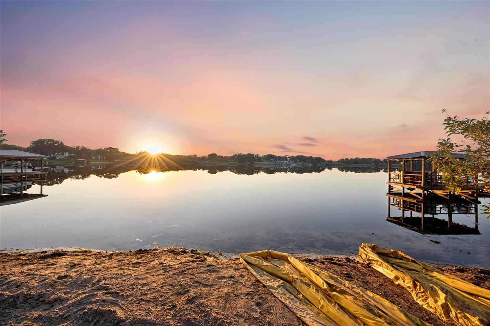 E CROOKED LAKE DR, EUSTIS, FL, 32726