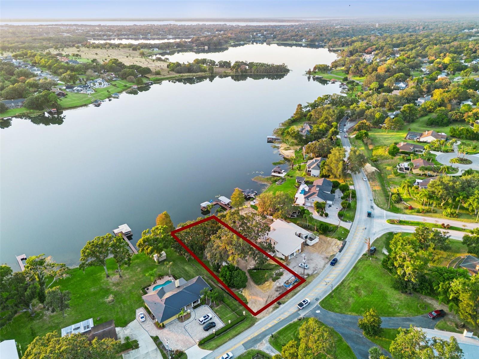 E CROOKED LAKE DR, EUSTIS, FL, 32726