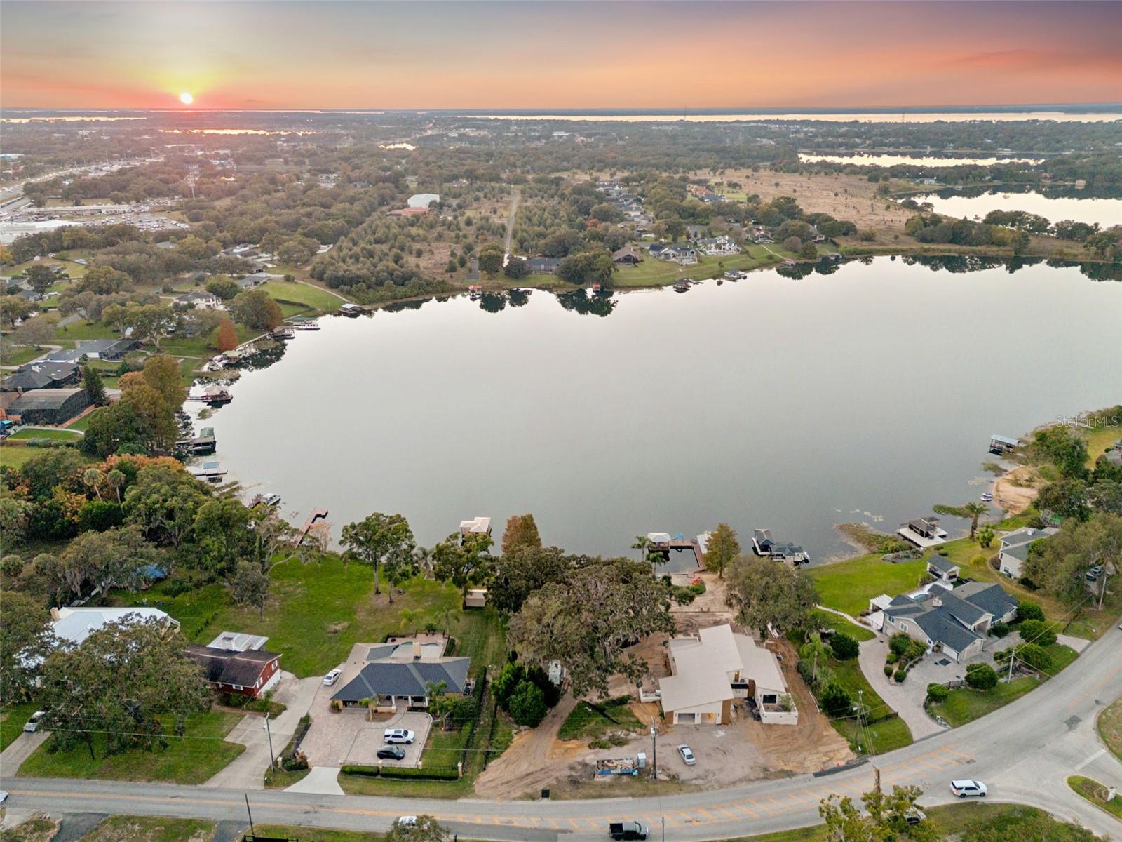 E CROOKED LAKE DR, EUSTIS, FL, 32726