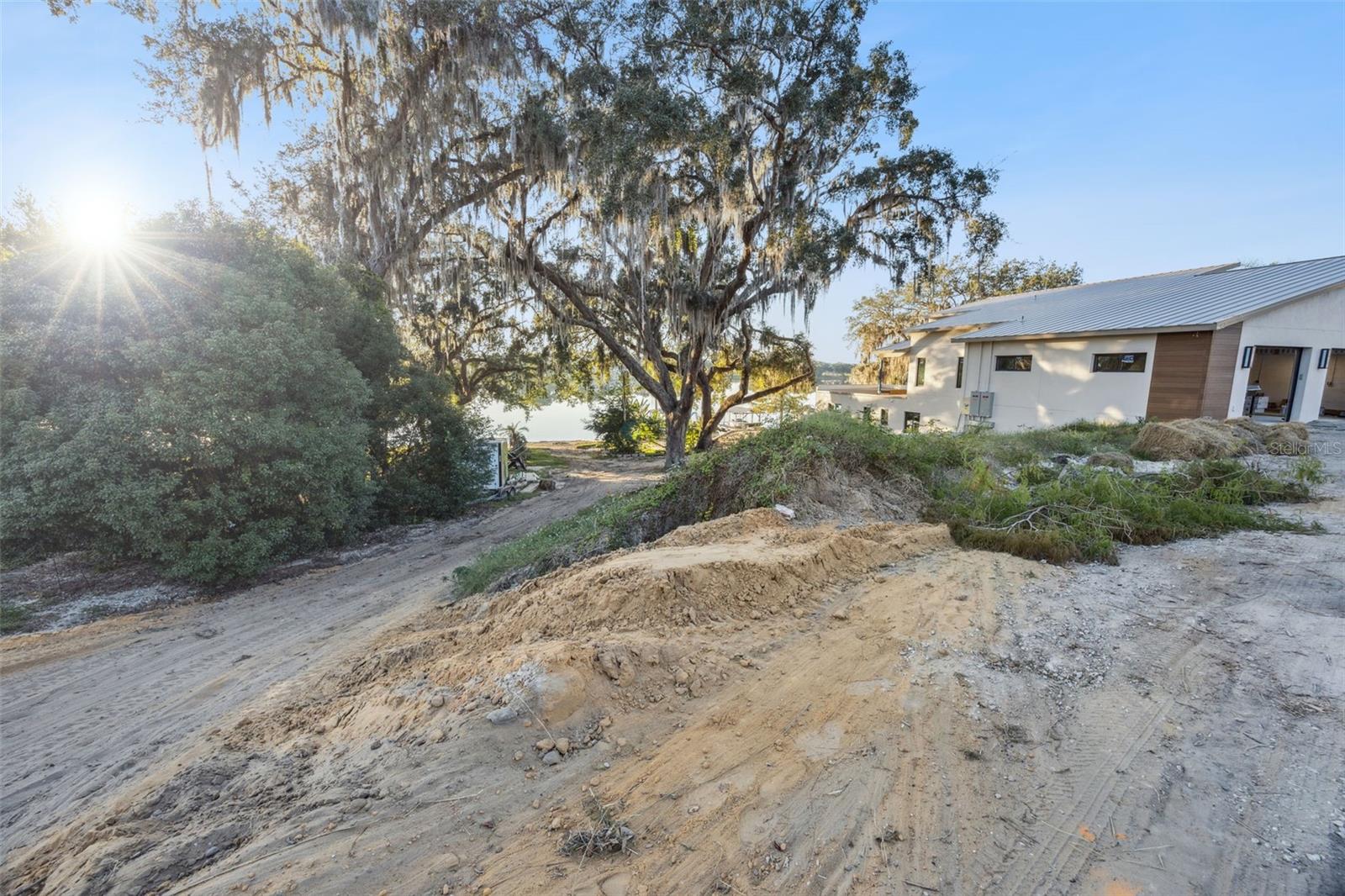 E CROOKED LAKE DR, EUSTIS, FL, 32726