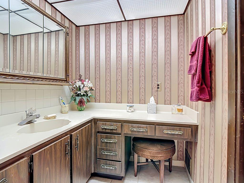 2004 LEISURE DR, WINTER HAVEN, FL, 33881