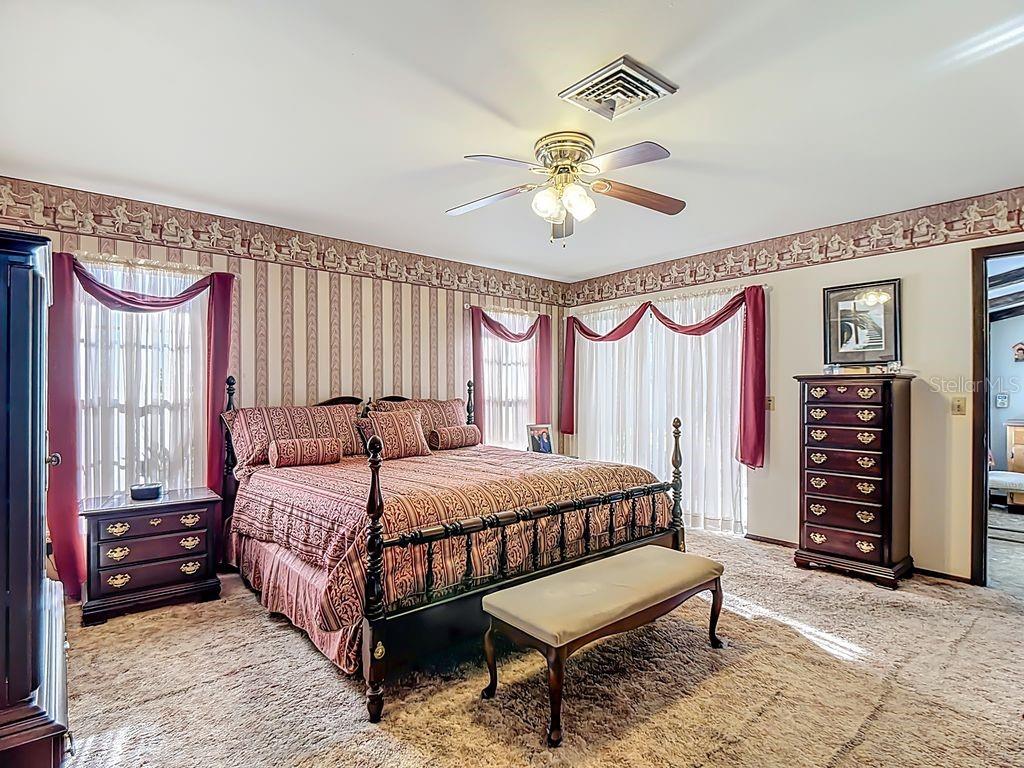 2004 LEISURE DR, WINTER HAVEN, FL, 33881