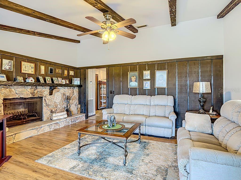 2004 LEISURE DR, WINTER HAVEN, FL, 33881