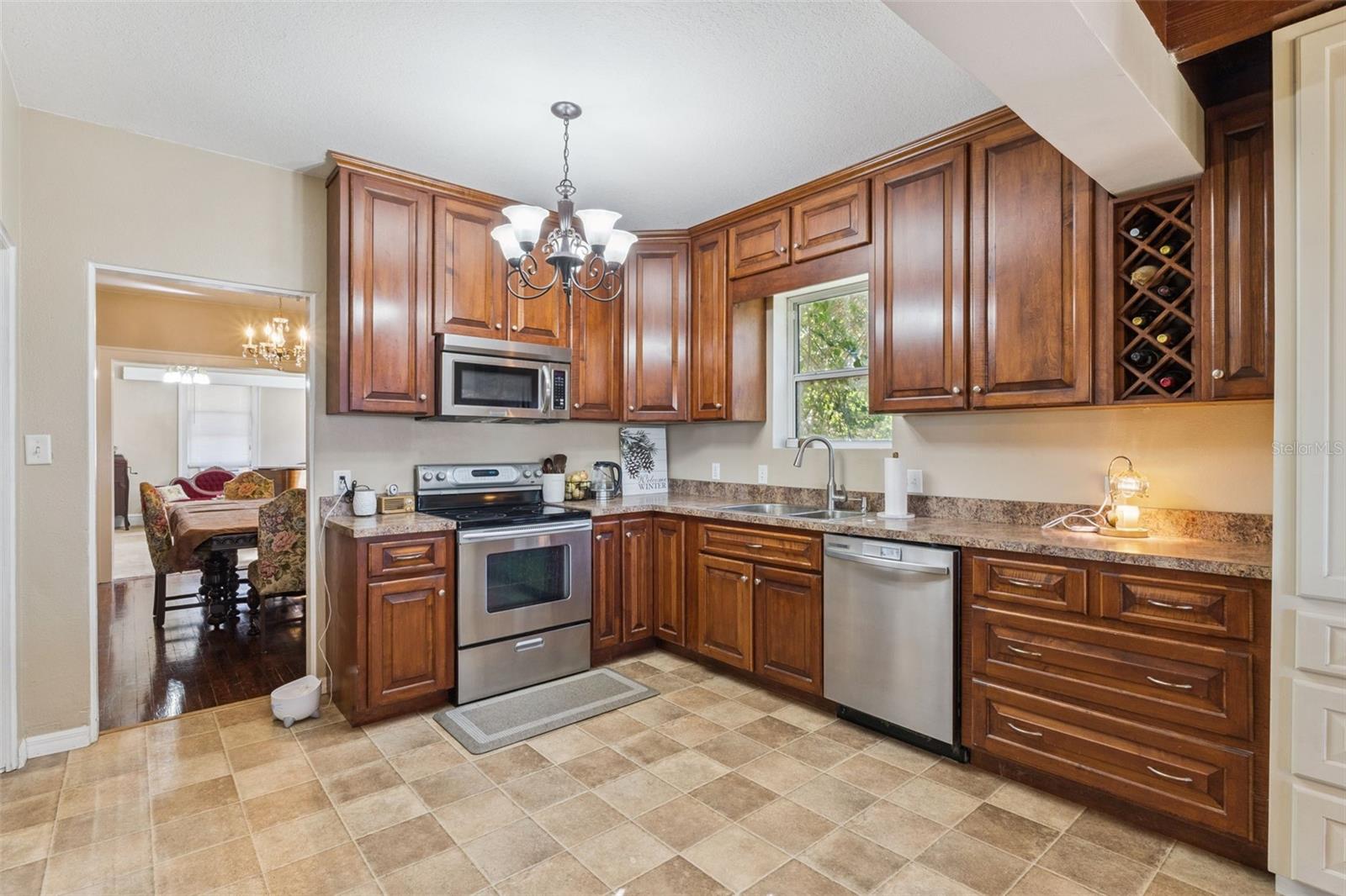 3828 WALKER RD, APOPKA, FL, 32703