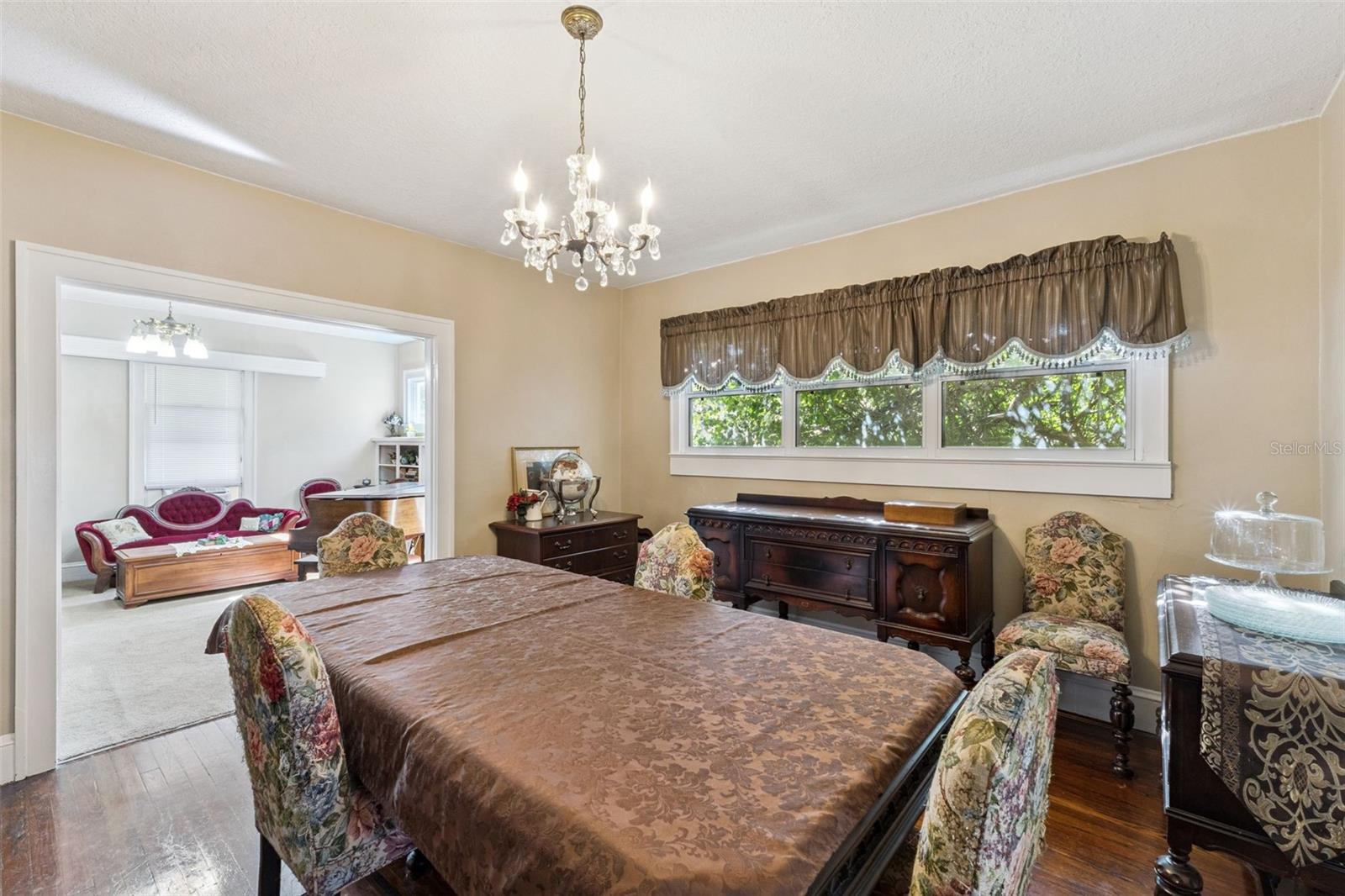 3828 WALKER RD, APOPKA, FL, 32703