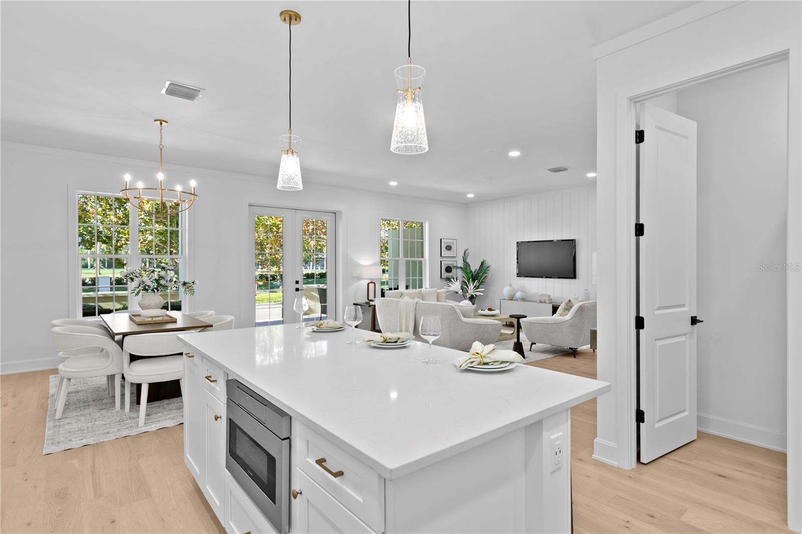 450 GILMAN PL N, ST PETERSBURG, FL, 33716