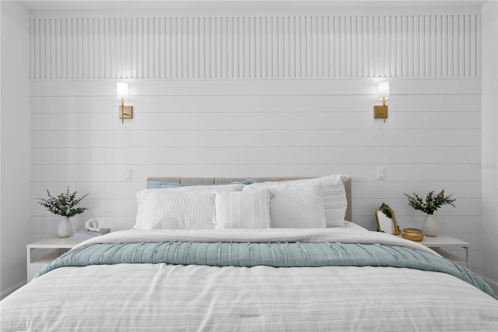 450 GILMAN PL N, ST PETERSBURG, FL, 33716