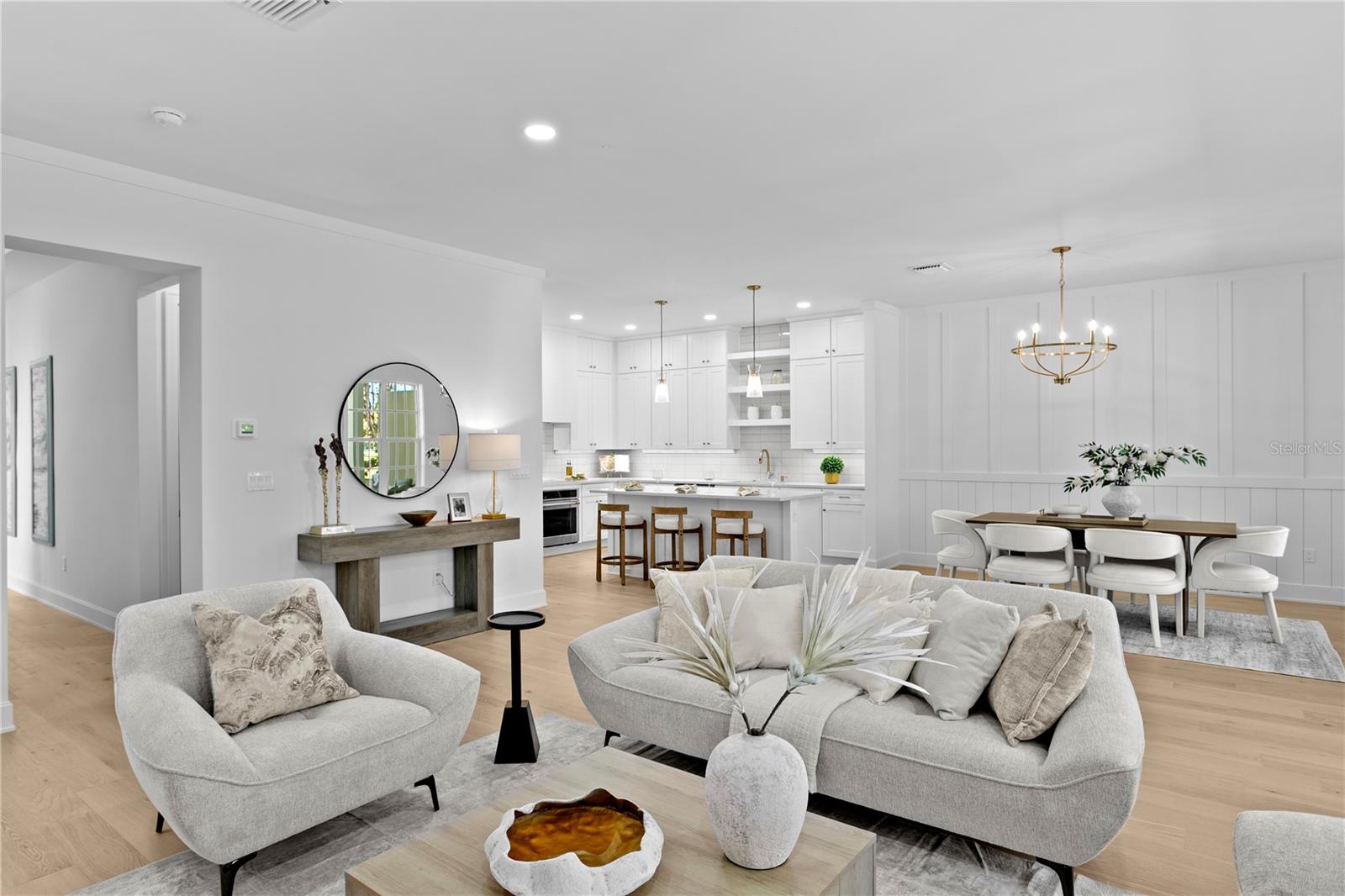 450 GILMAN PL N, ST PETERSBURG, FL, 33716