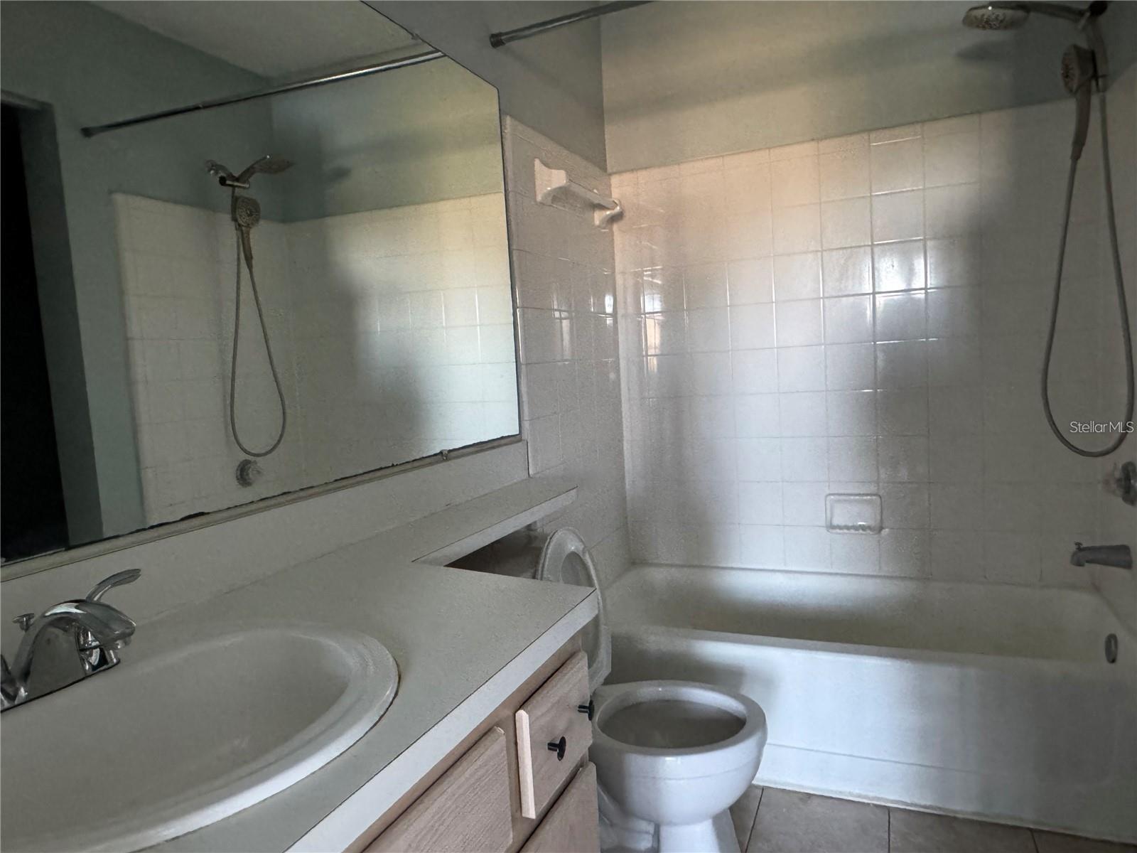 2521 GRASSY POINT DR #105, LAKE MARY, FL, 32746