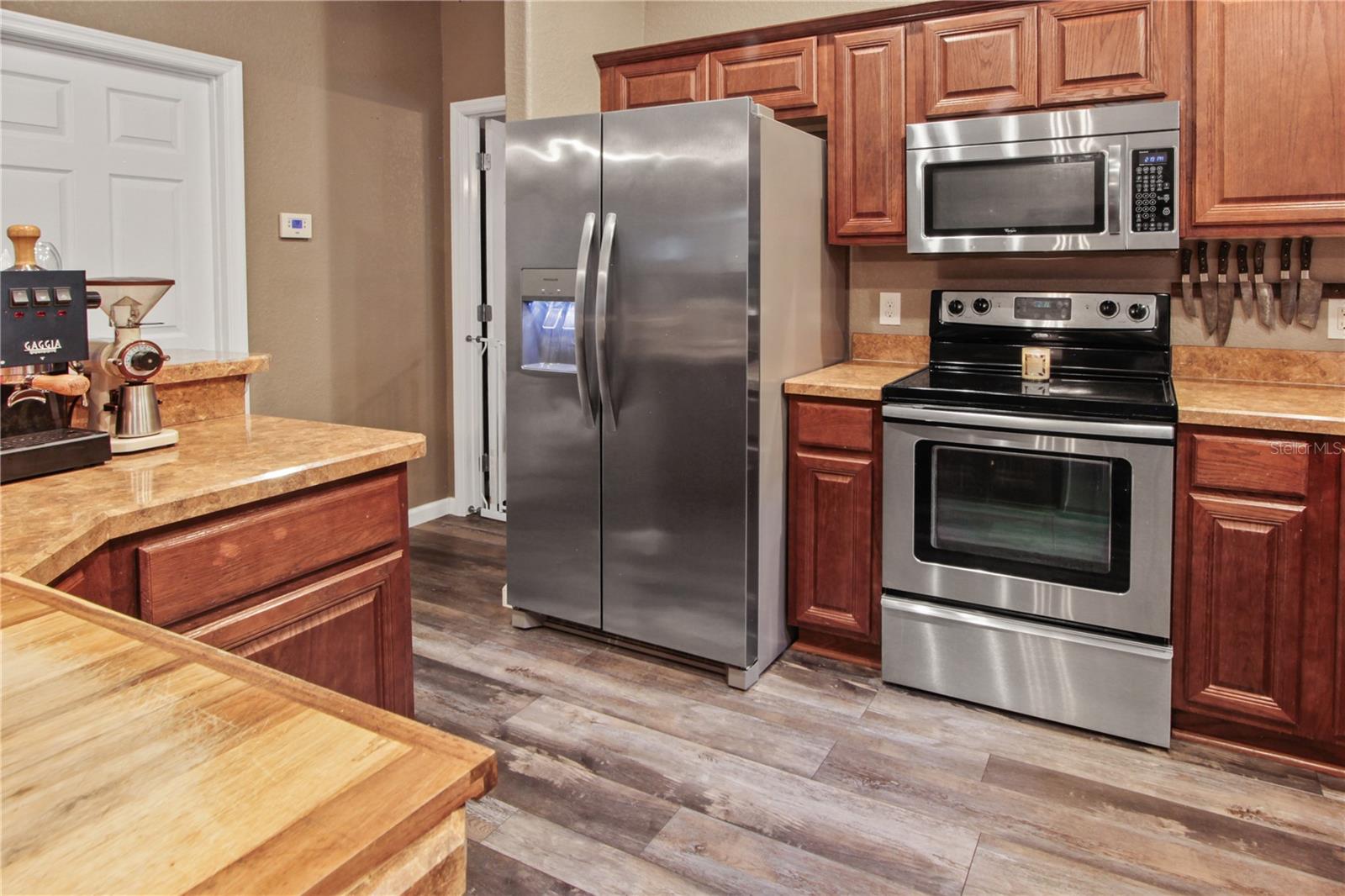 6312 CENTRAL AVE, COLEMAN, FL, 33521