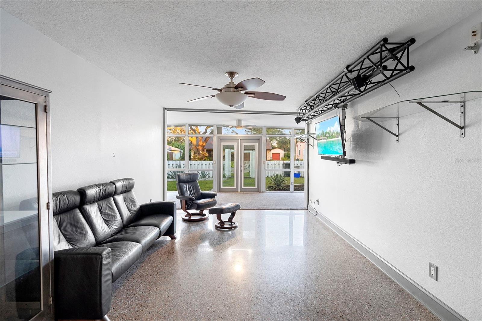 650 S PINE ST, NEW SMYRNA BEACH, FL, 32169