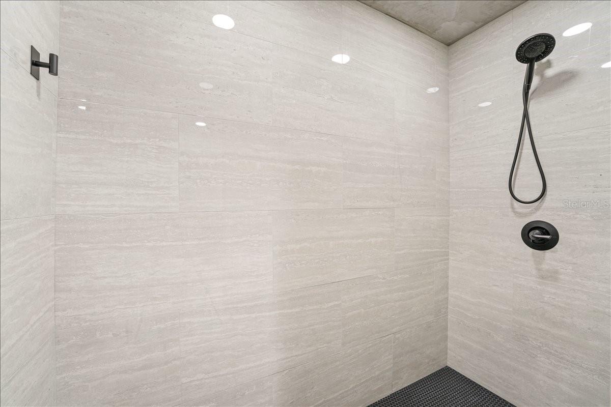 5021 US HIGHWAY 301 N, ELLENTON, FL, 34222