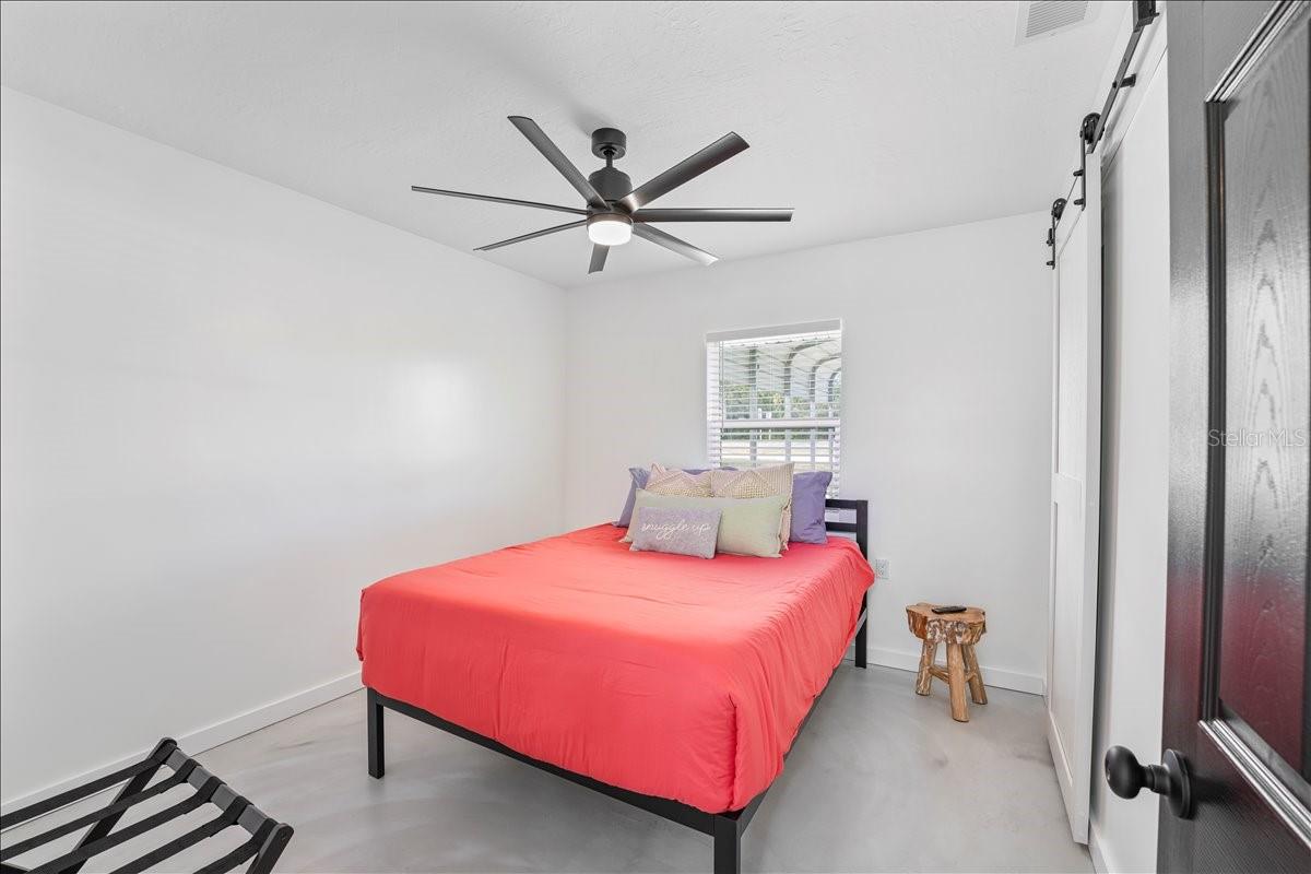 5021 US HIGHWAY 301 N, ELLENTON, FL, 34222