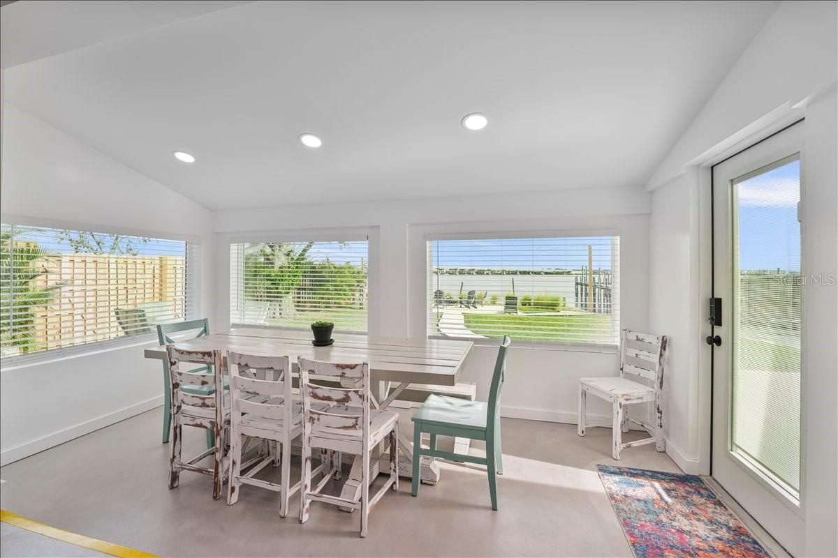 5021 US HIGHWAY 301 N, ELLENTON, FL, 34222