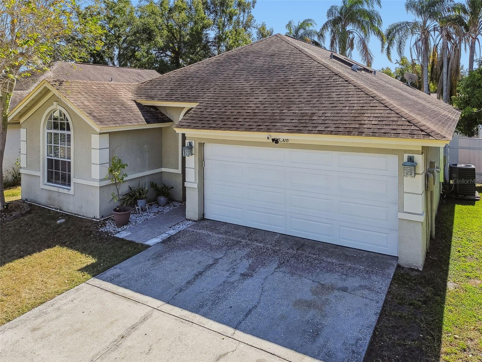 6906 MIRROR LAKE AVE, TAMPA, FL, 33634