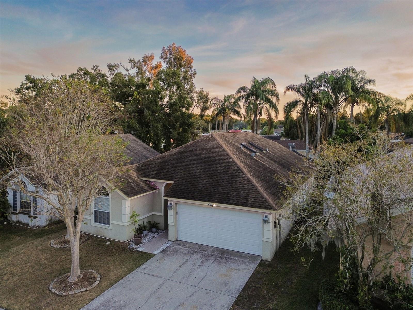 6906 MIRROR LAKE AVE, TAMPA, FL, 33634