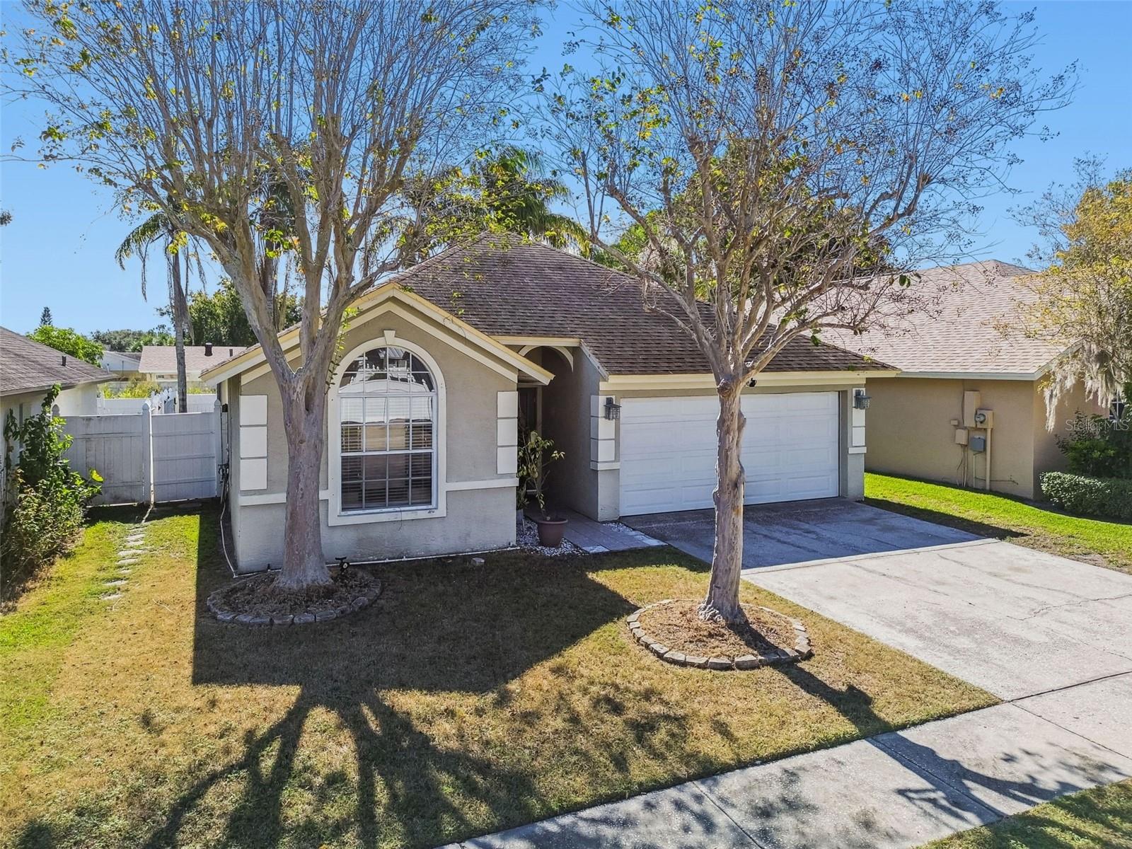 6906 MIRROR LAKE AVE, TAMPA, FL, 33634