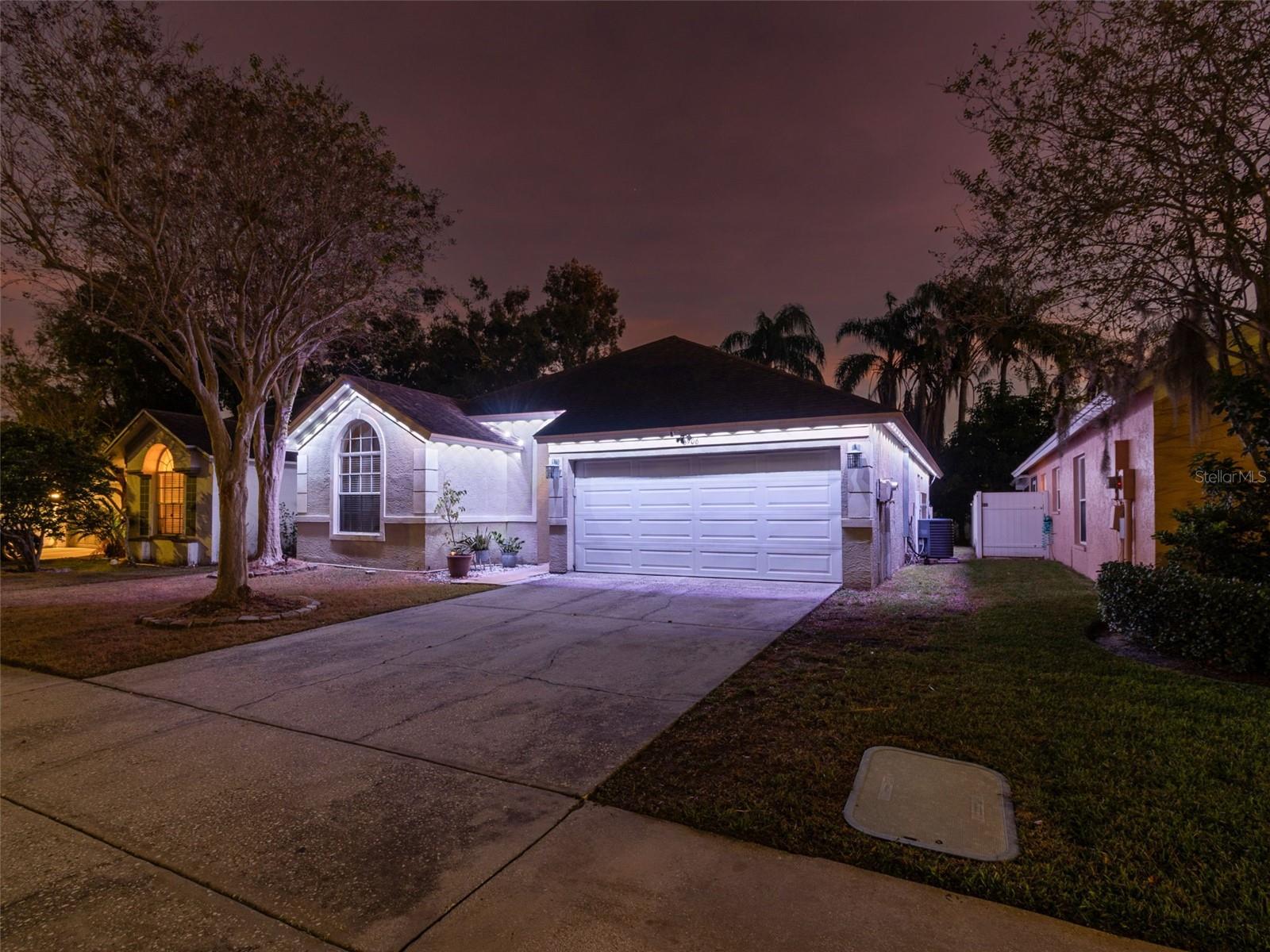 6906 MIRROR LAKE AVE, TAMPA, FL, 33634