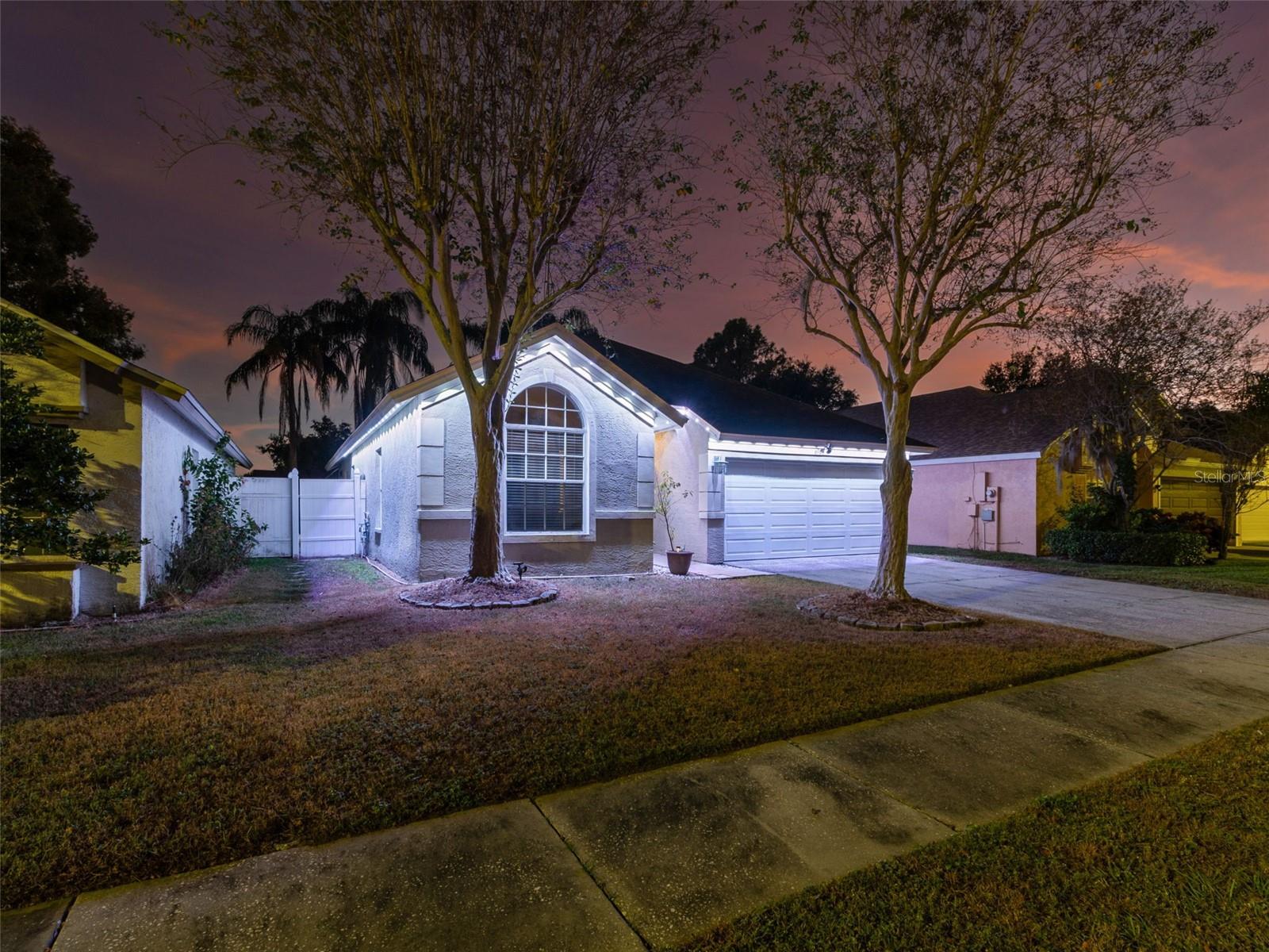 6906 MIRROR LAKE AVE, TAMPA, FL, 33634