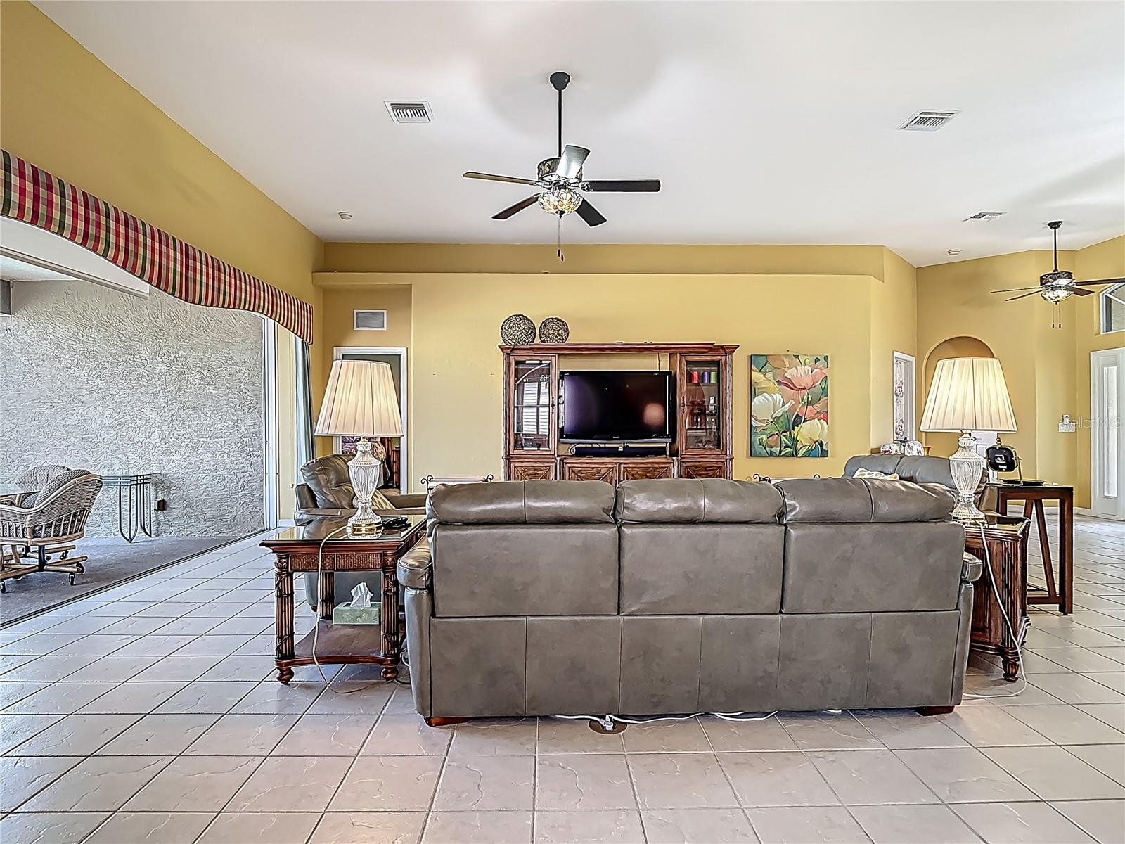 20768 TISBURY LN, NORTH FORT MYERS, FL, 33917