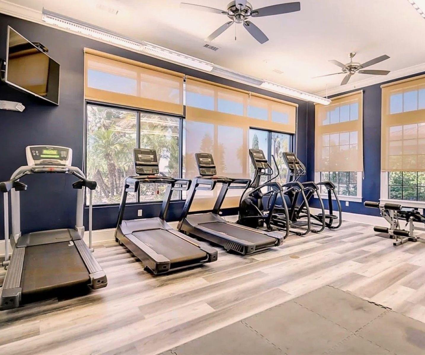 400 ADAMS VIEW LN, AUBURNDALE, FL, 33823