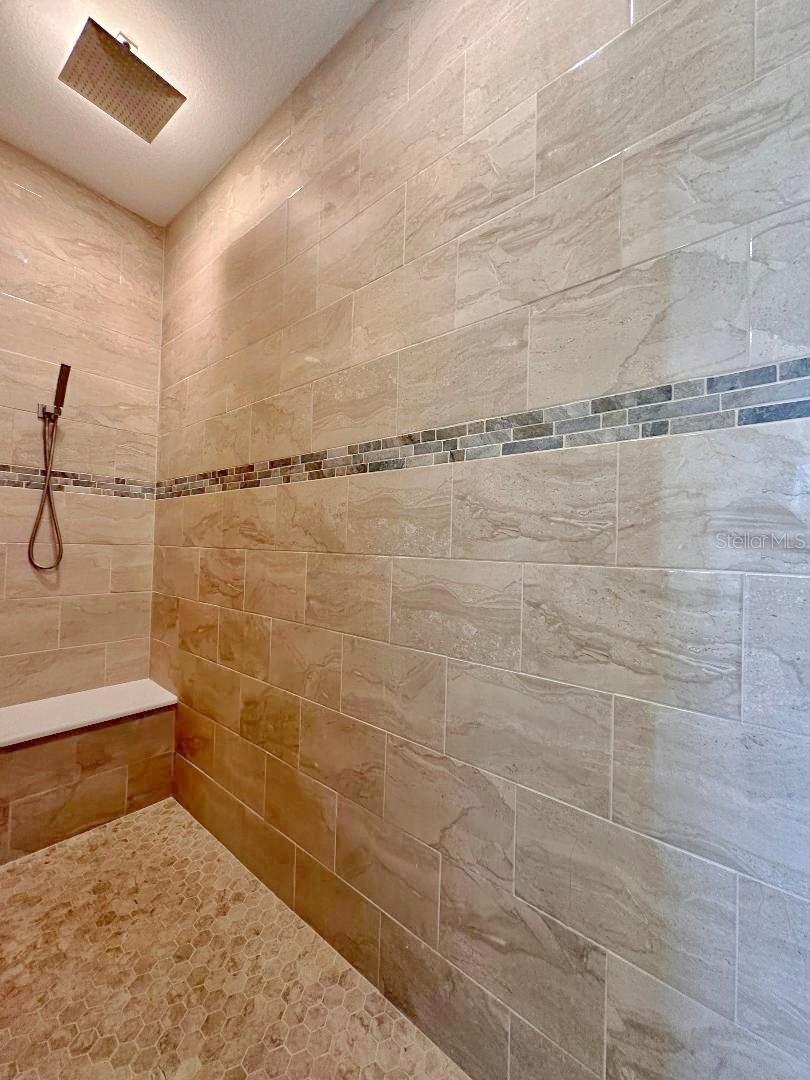 400 ADAMS VIEW LN, AUBURNDALE, FL, 33823