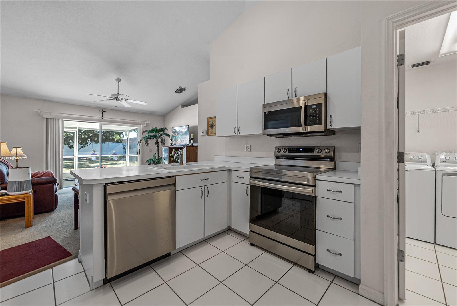 3007 CASTLE ROCK CIR, LAND O LAKES, FL, 34639