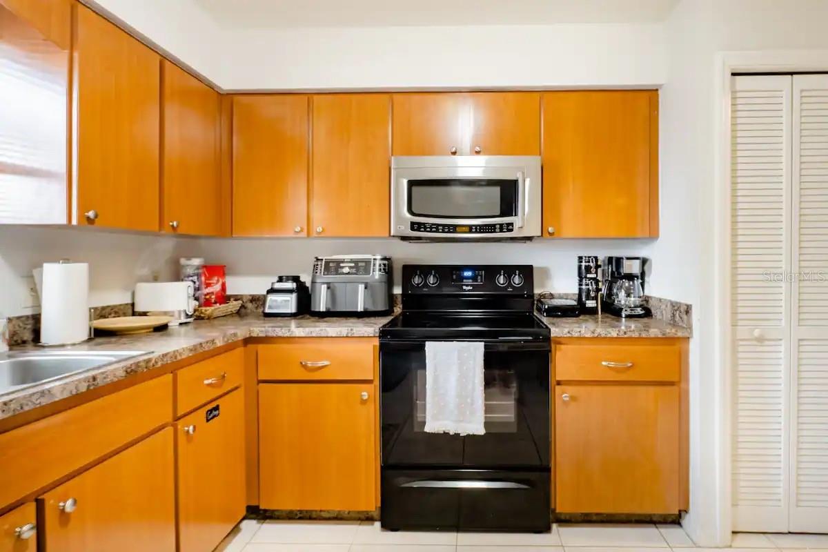 4626 STURBRIDGE CT, ORLANDO, FL, 32812