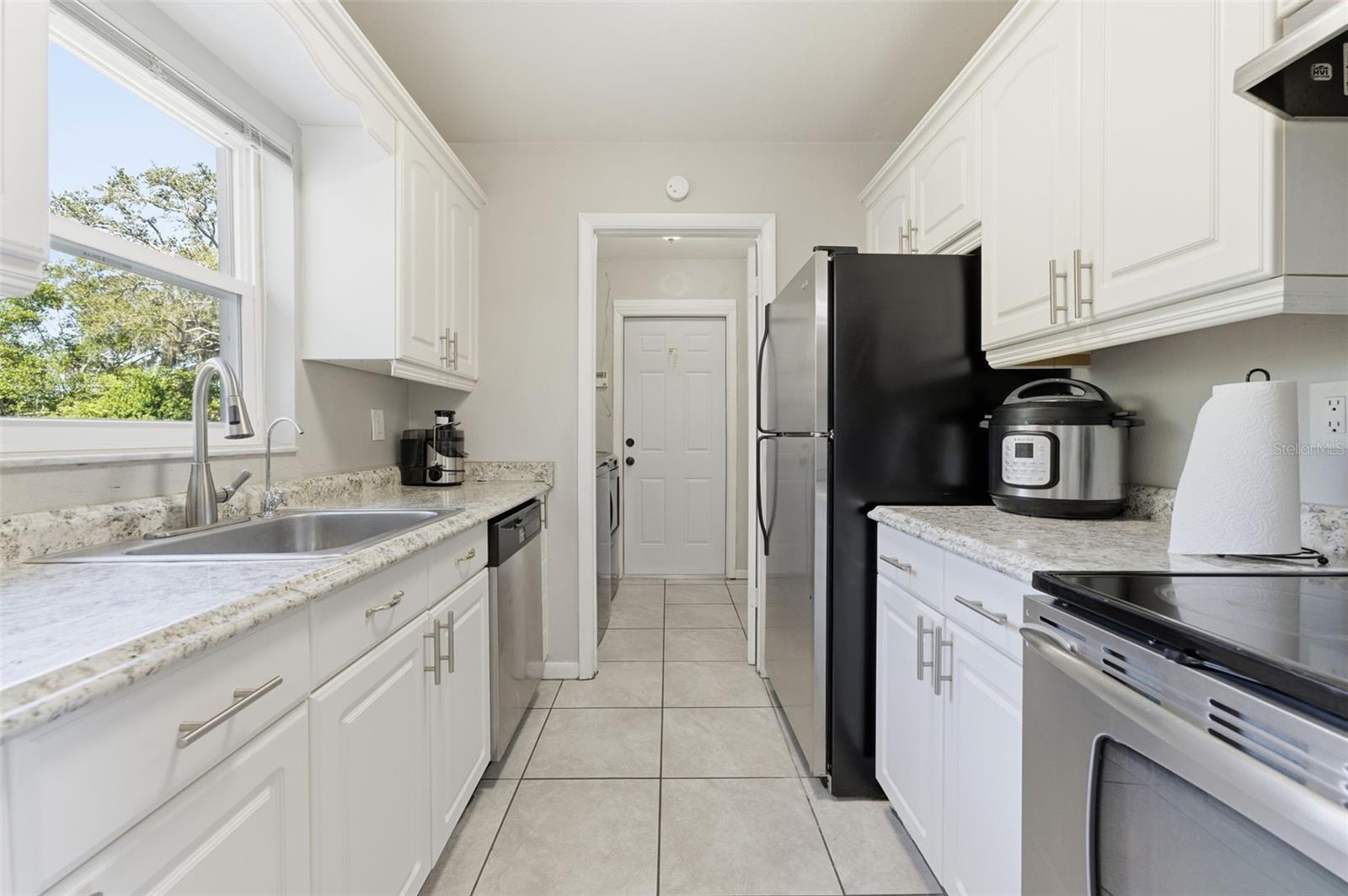 4533 LAKESHORE AVE, SPRING HILL, FL, 34606