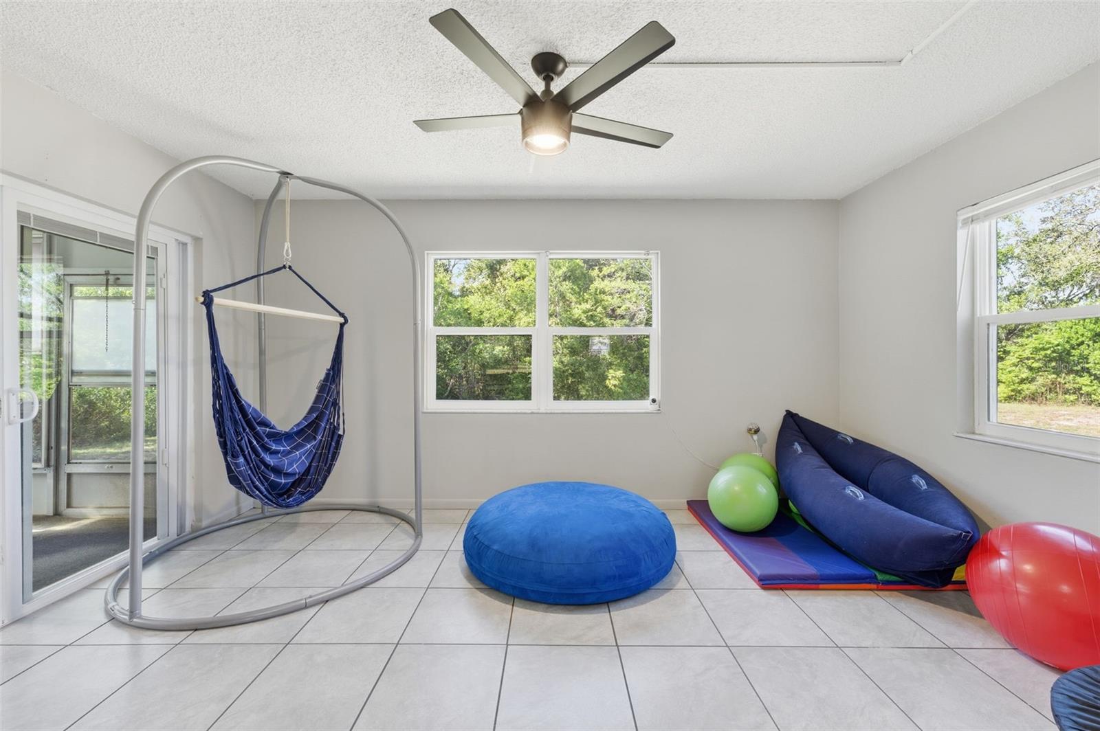 4533 LAKESHORE AVE, SPRING HILL, FL, 34606