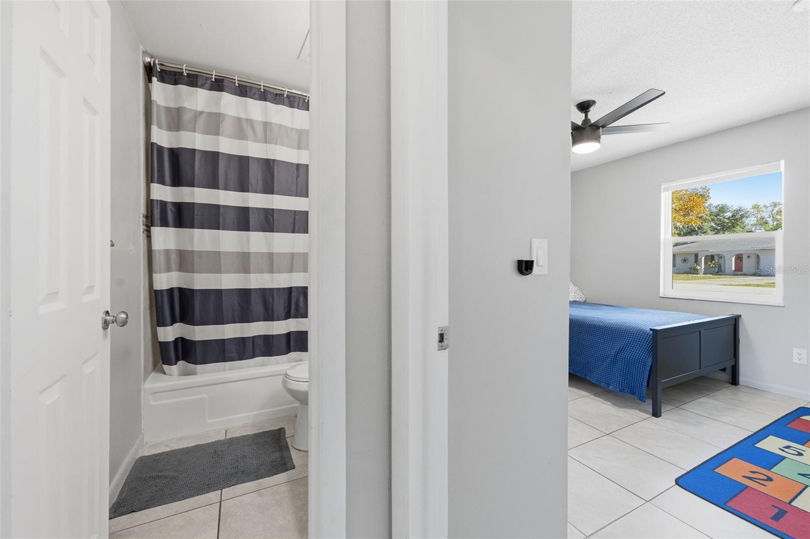 4533 LAKESHORE AVE, SPRING HILL, FL, 34606