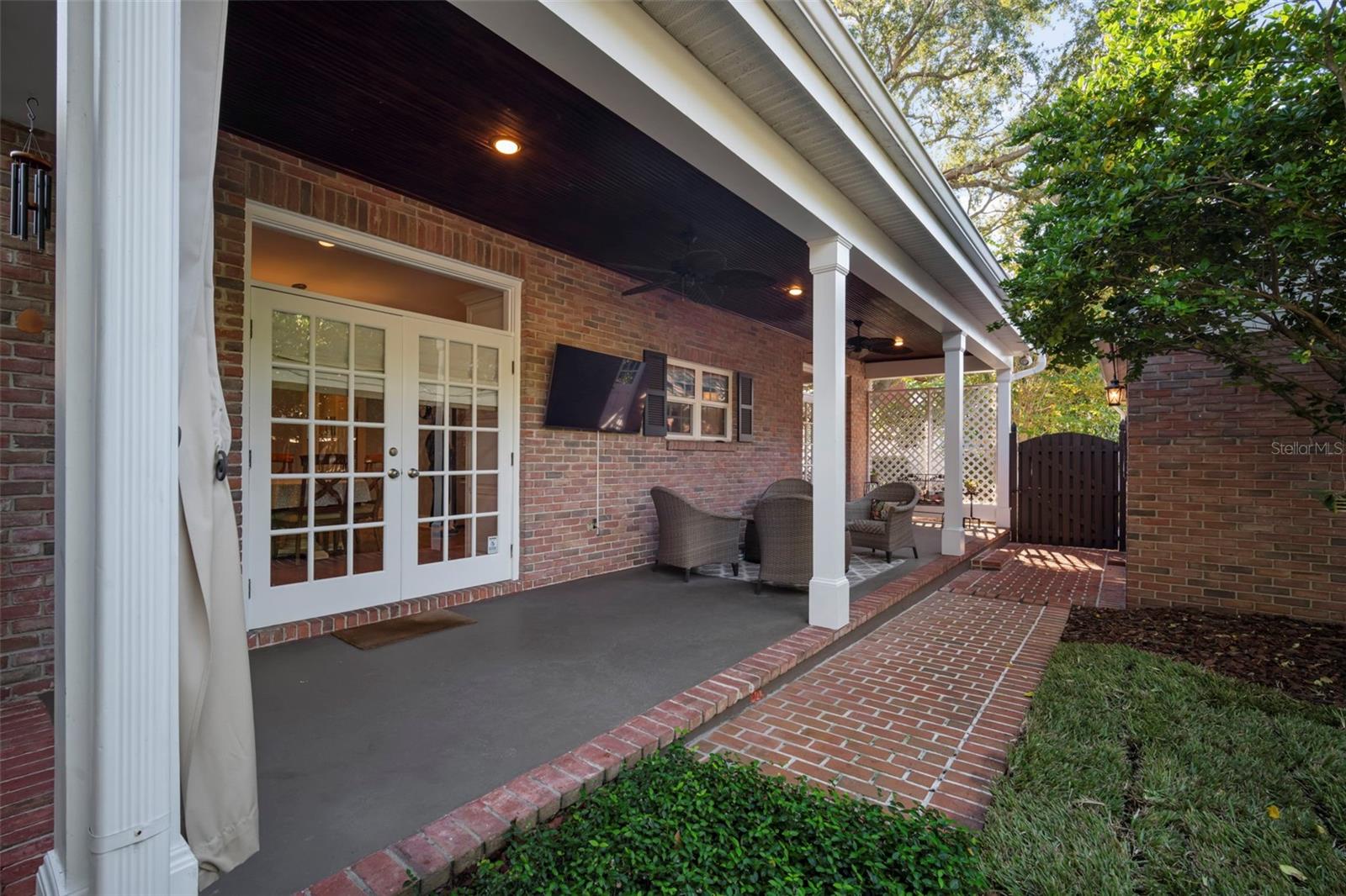 2531 W WATROUS AVE, TAMPA, FL, 33629