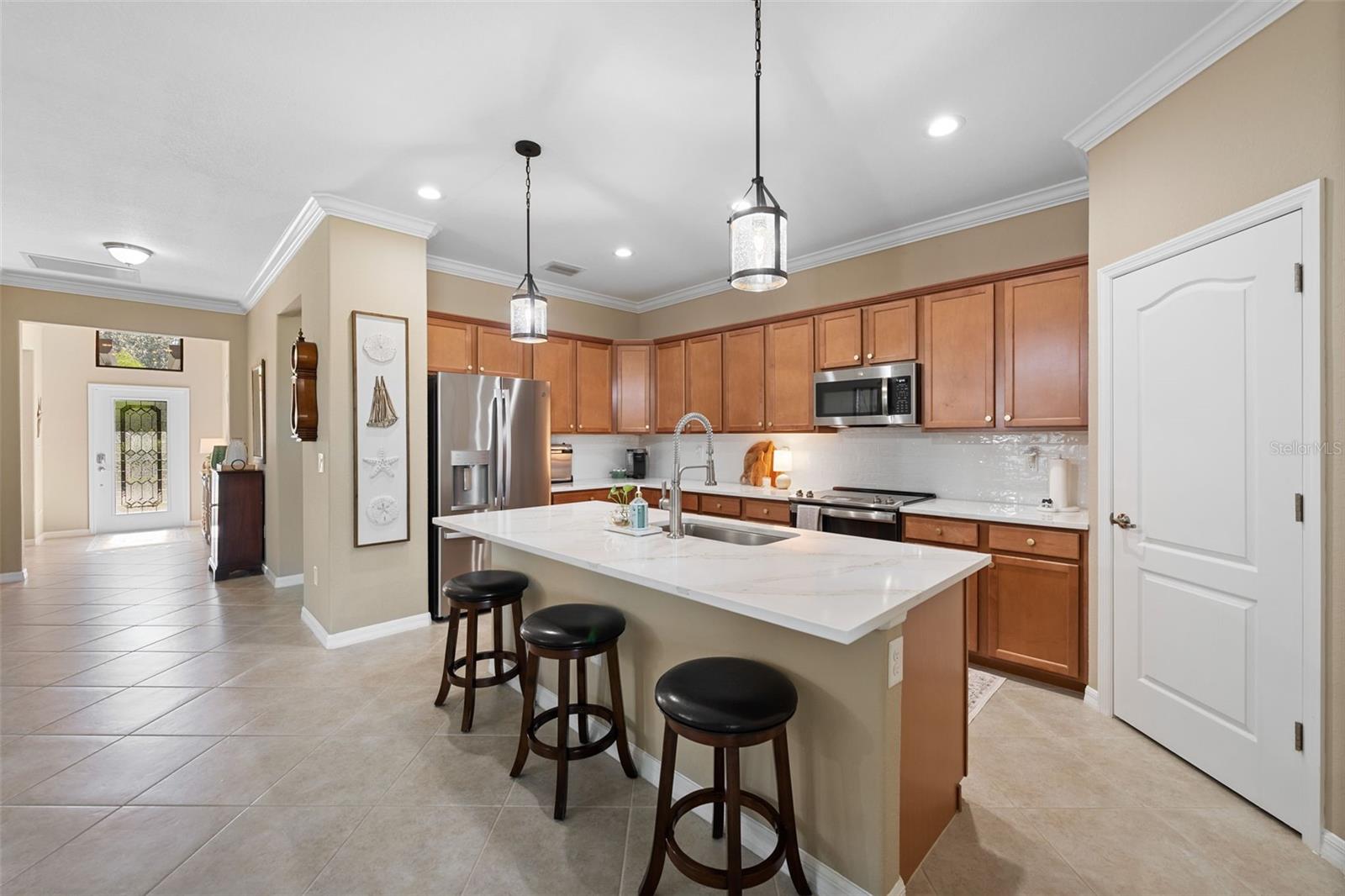 7027 QUIET CREEK DR, BRADENTON, FL, 34212