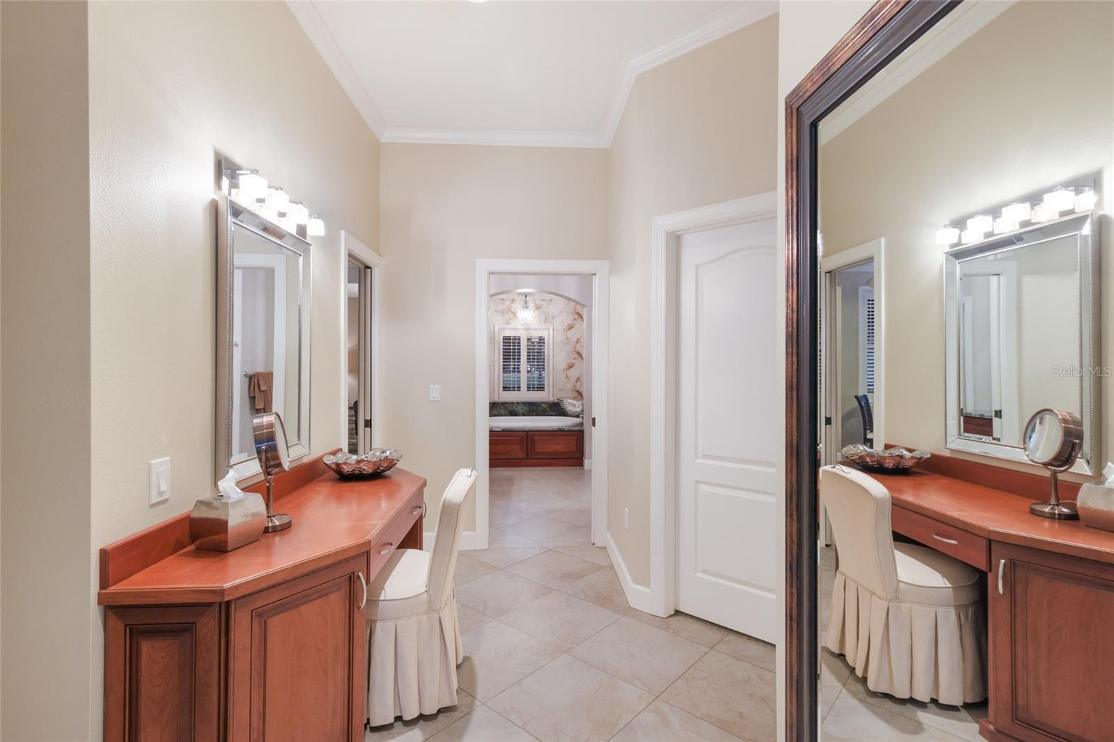 2900 JEFF MYERS CIR, SARASOTA, FL, 34240