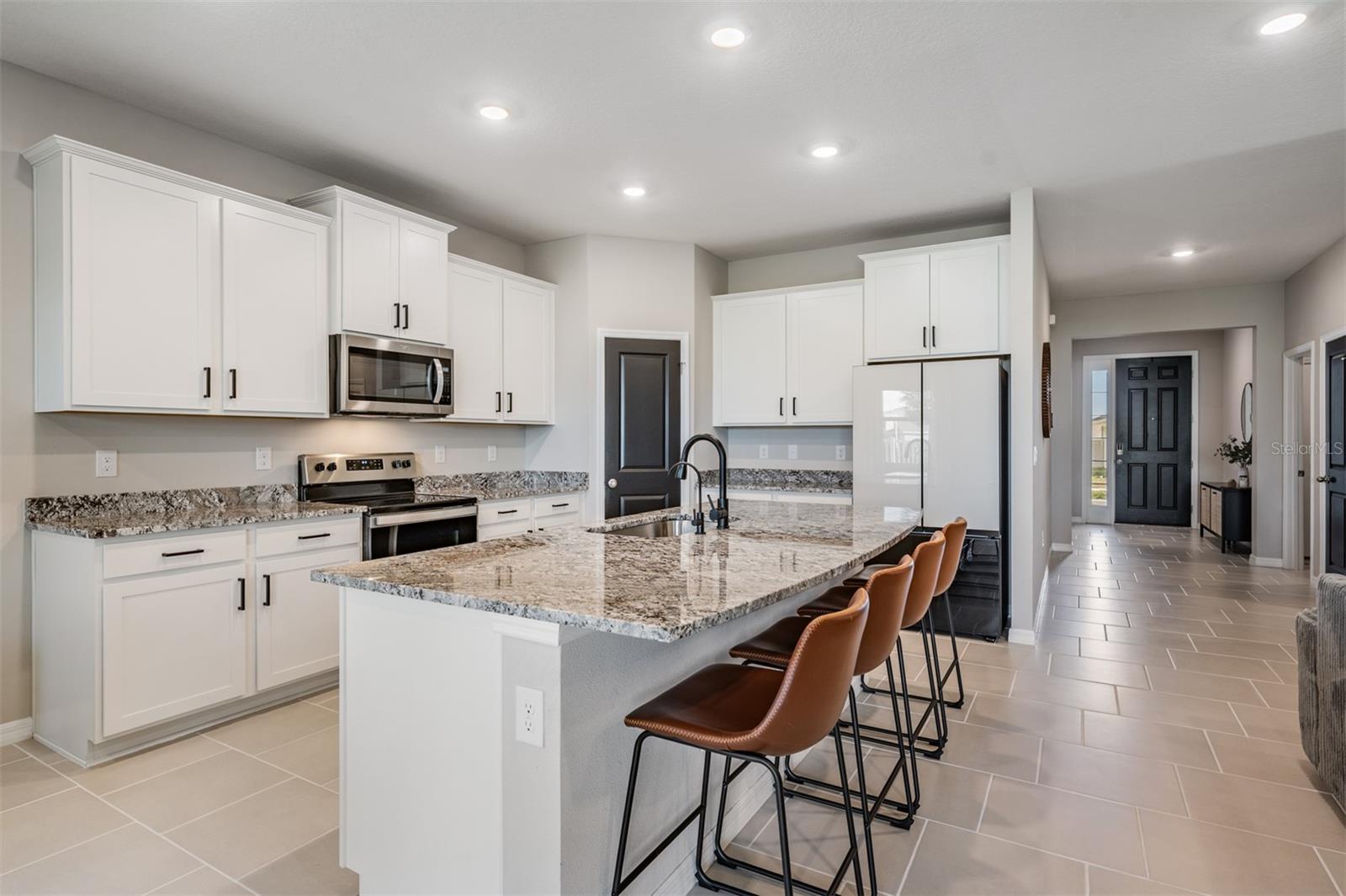 9817 ROWING DALE BND, WESLEY CHAPEL, FL, 33545