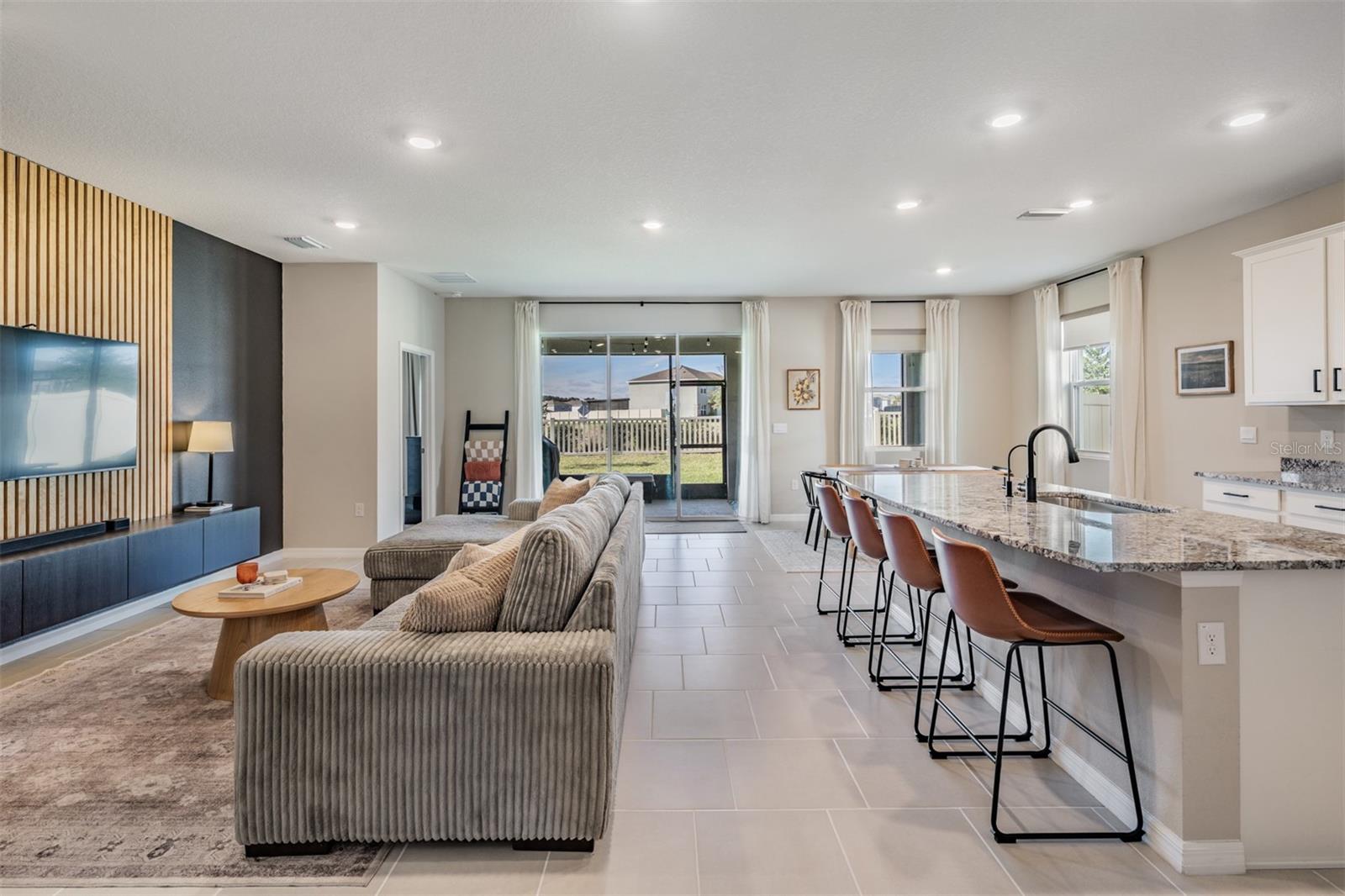 9817 ROWING DALE BND, WESLEY CHAPEL, FL, 33545